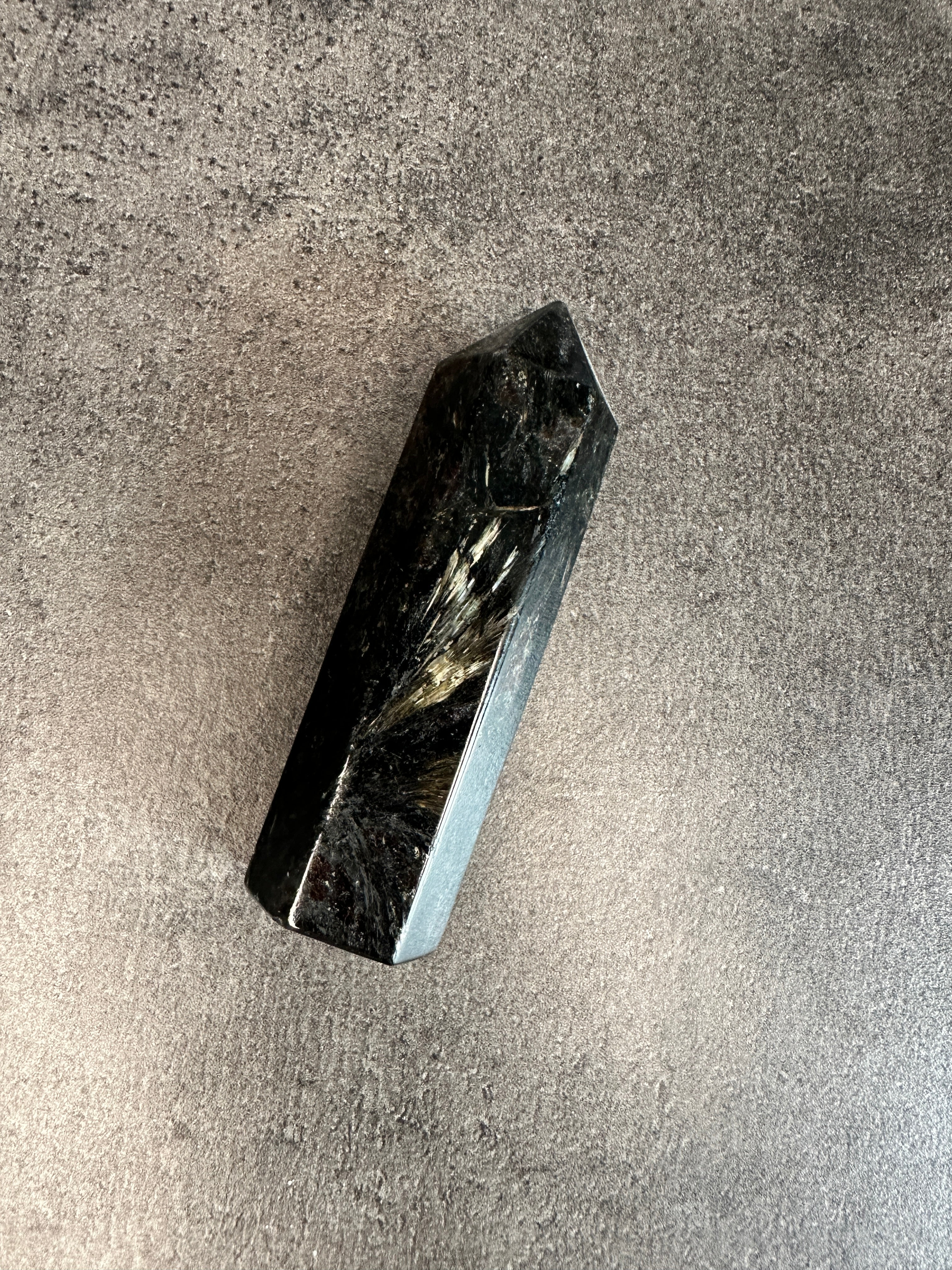 Astrophyllite - Tower