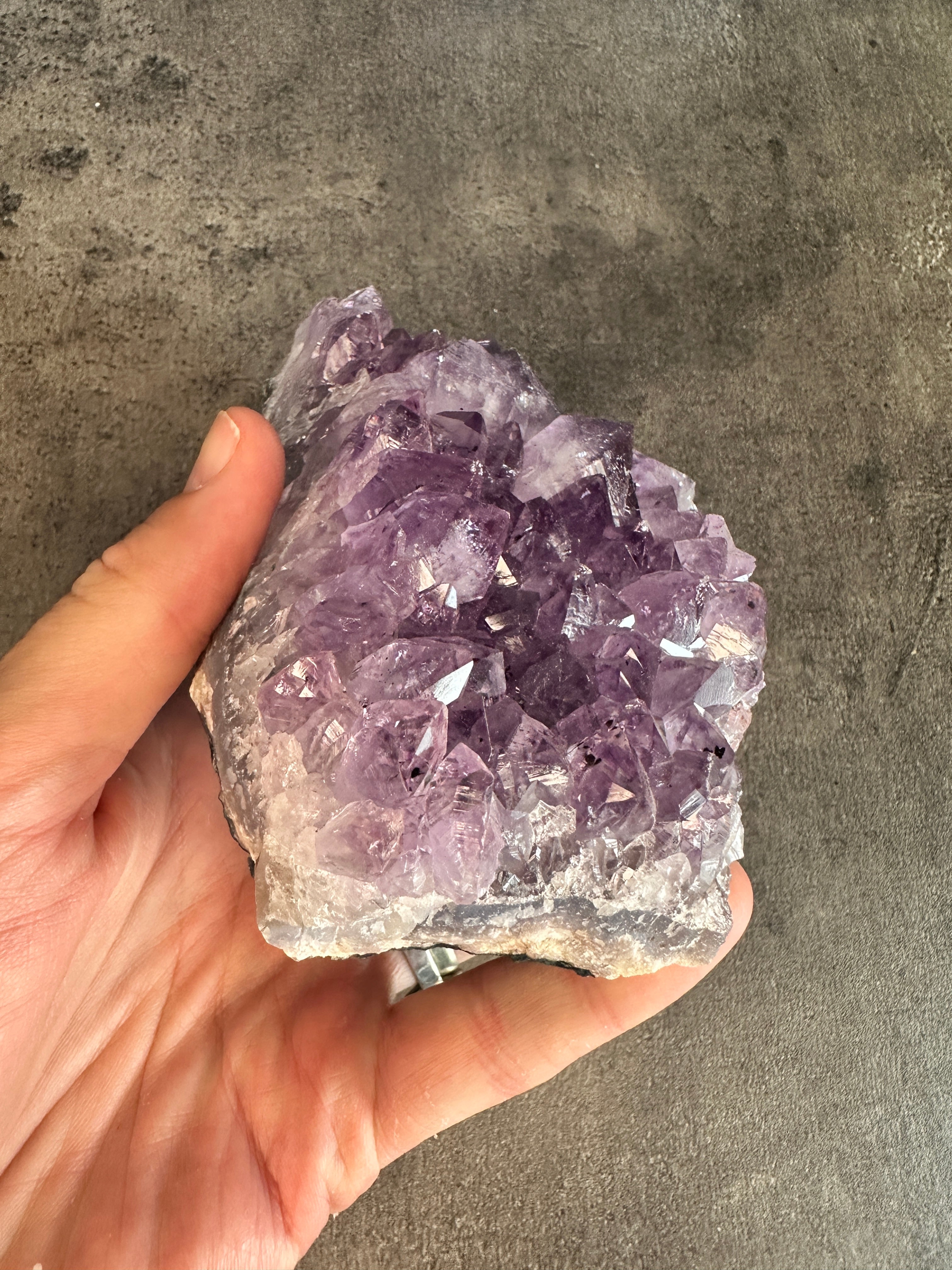 Amethyst - XL cluster