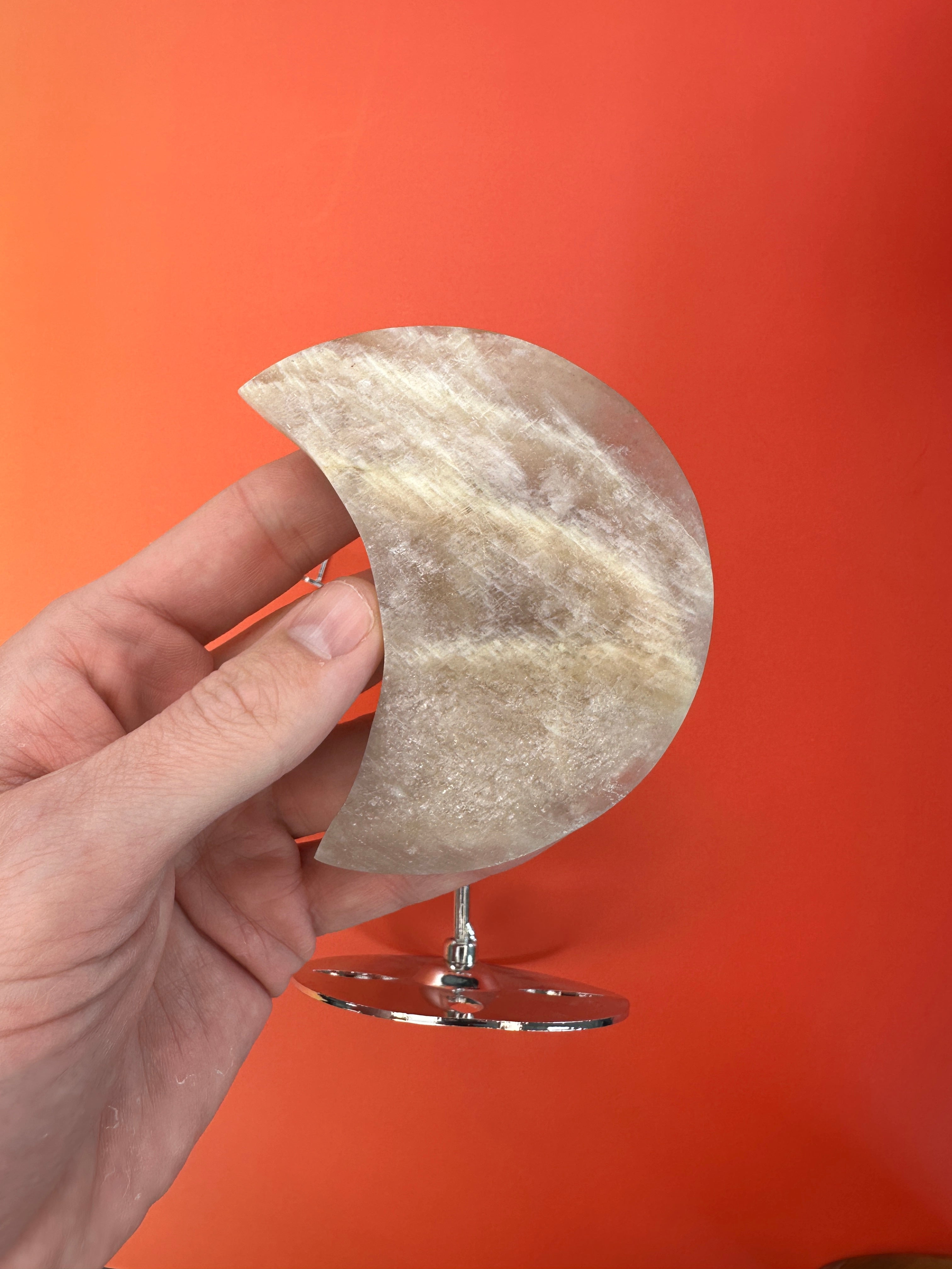 Peach moonstone - Moon on stand