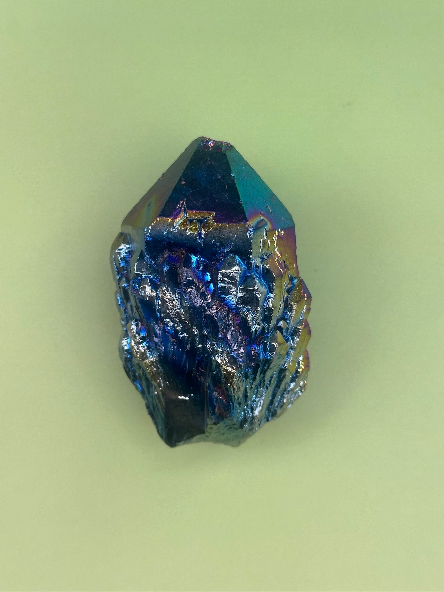 Titanium aura quartz - Rough point
