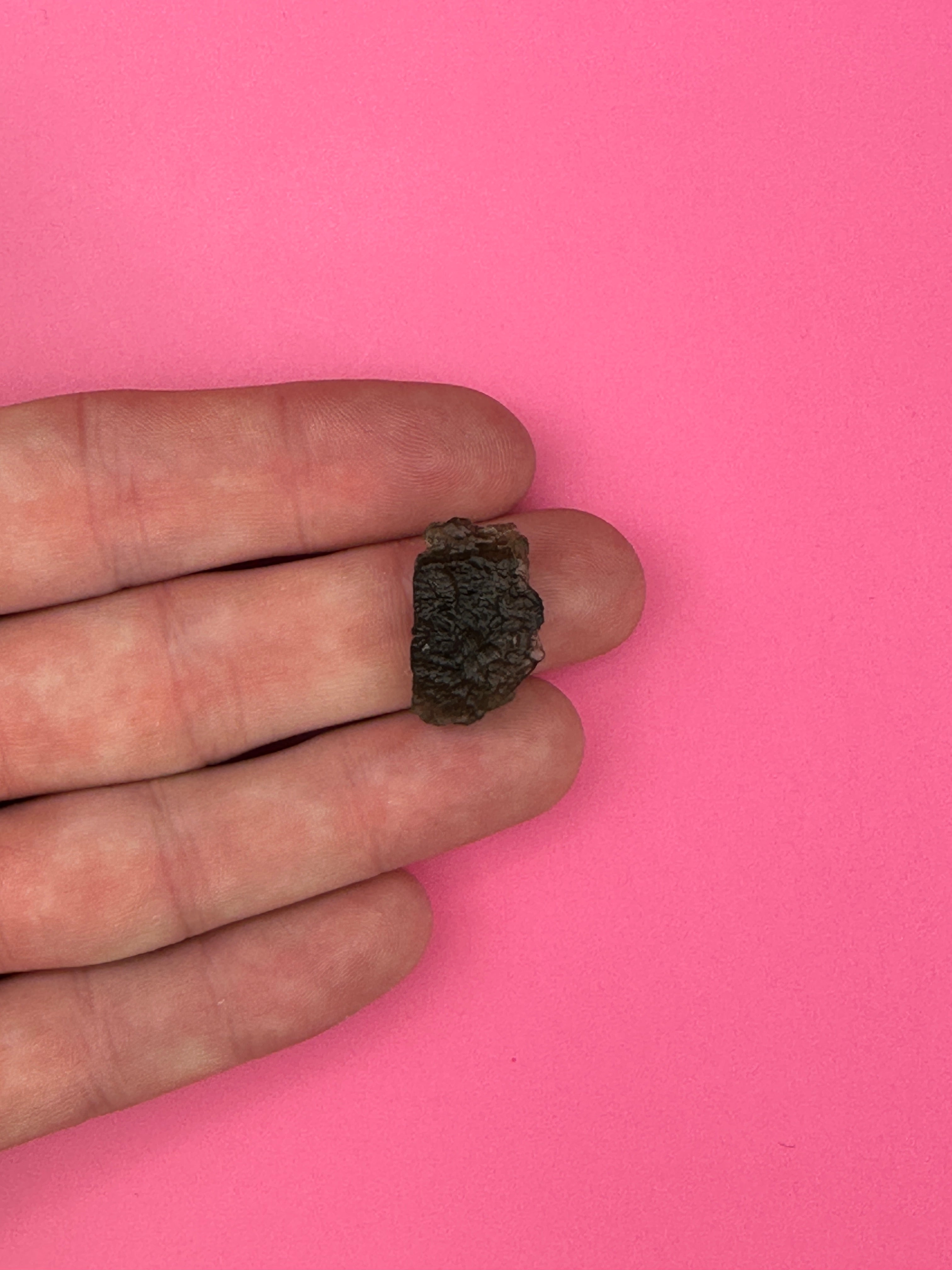 Moldavite - Rough/raw pieces