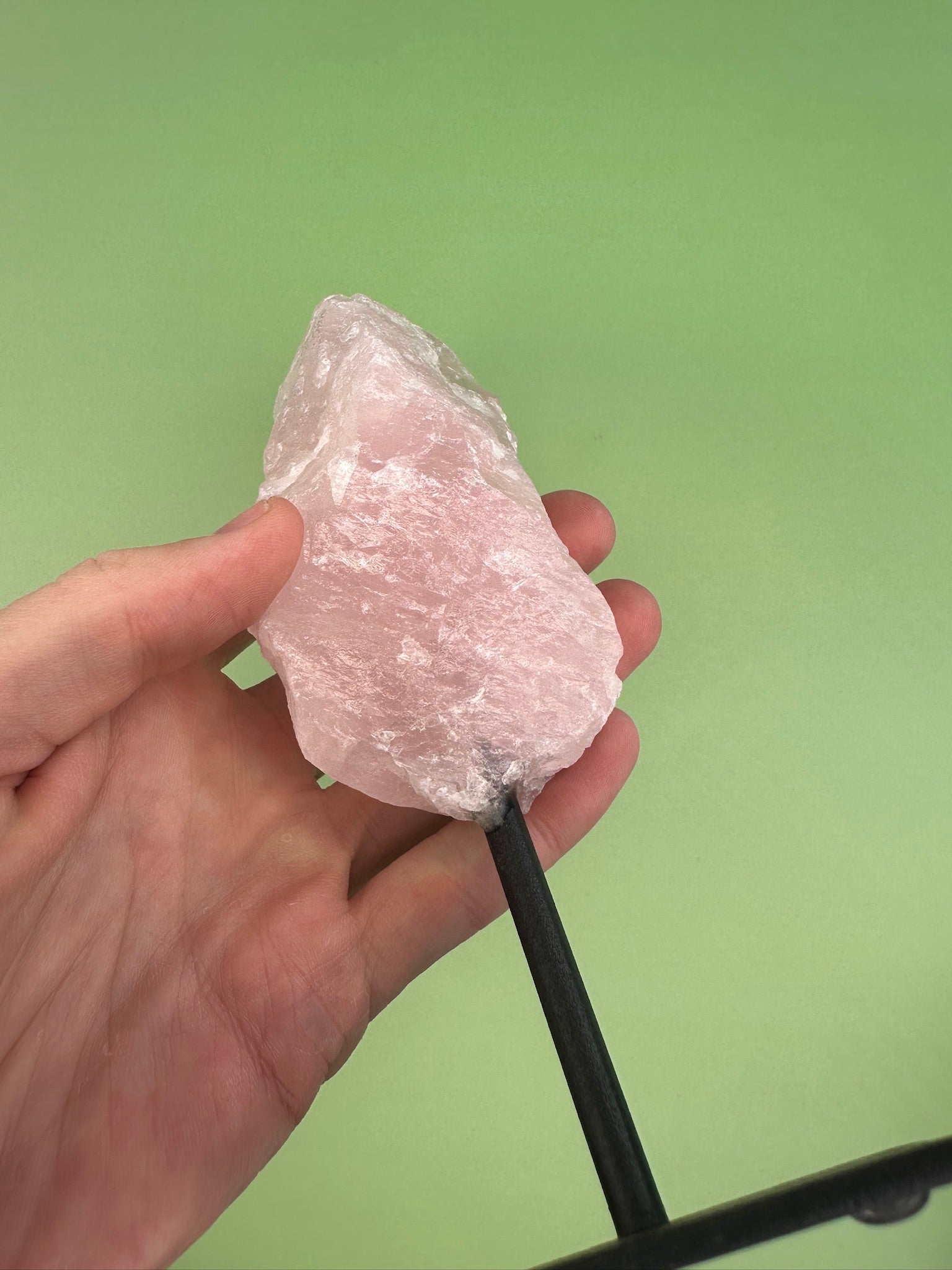 Rose quartz - Rough chunk on stand
