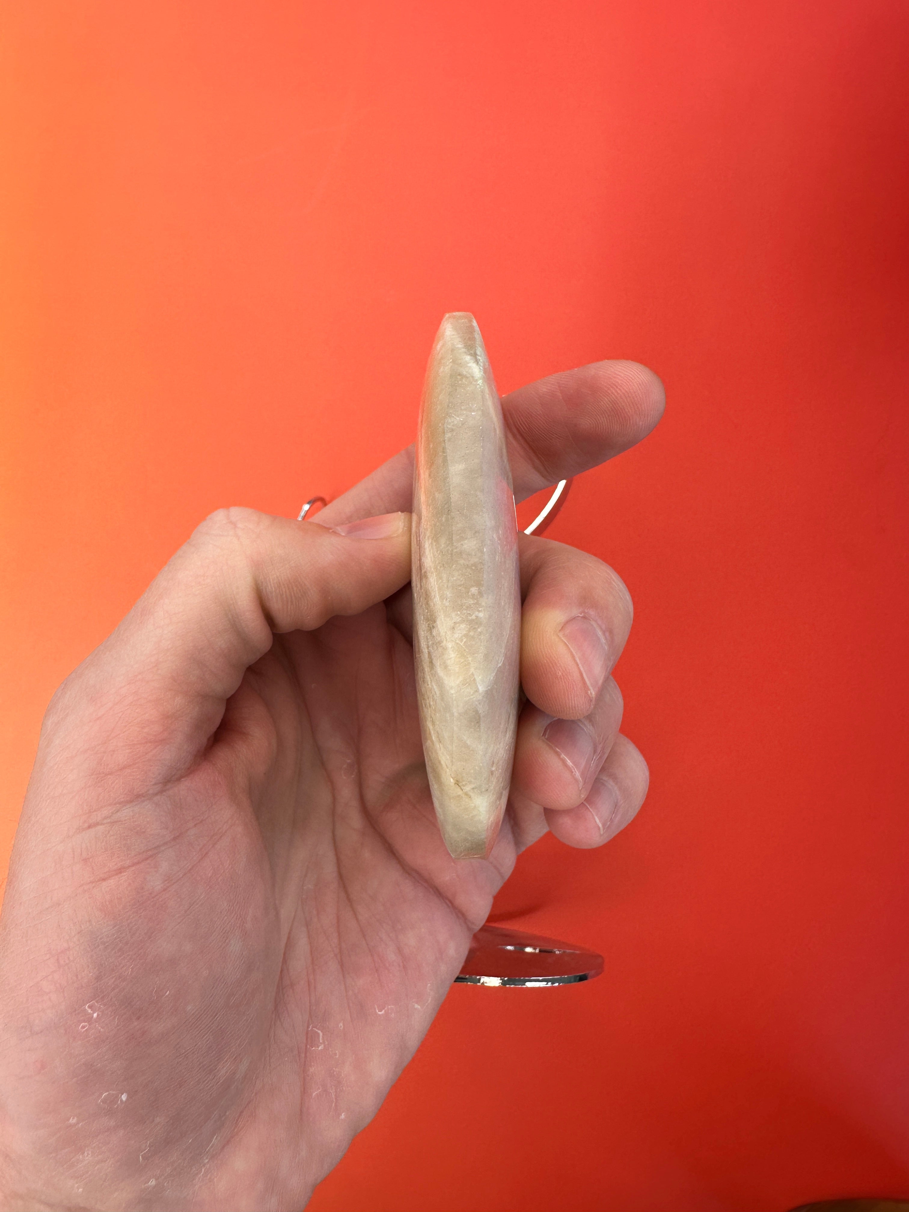 Peach moonstone - Moon on stand