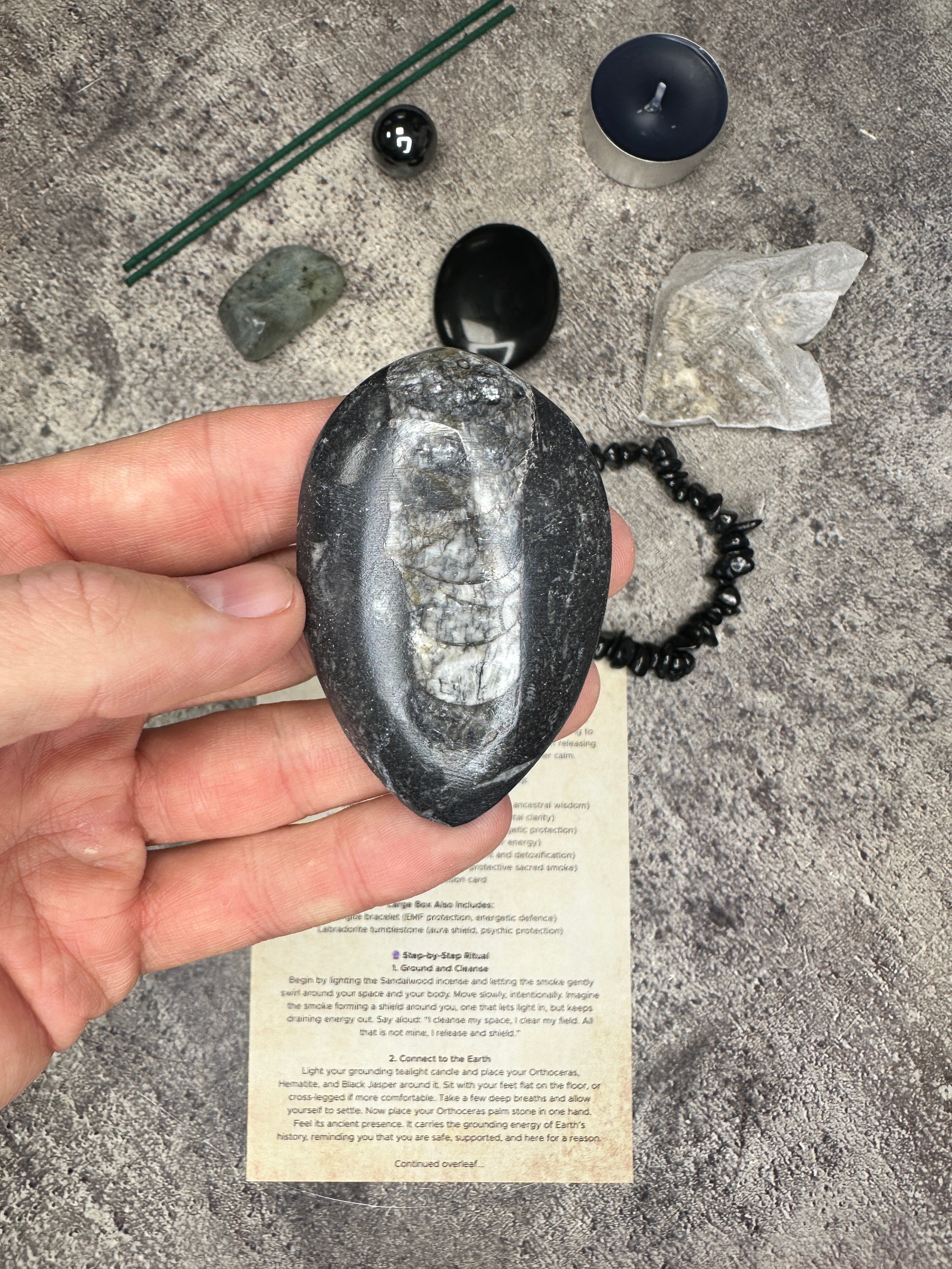 Grounding and protection - Ritual box