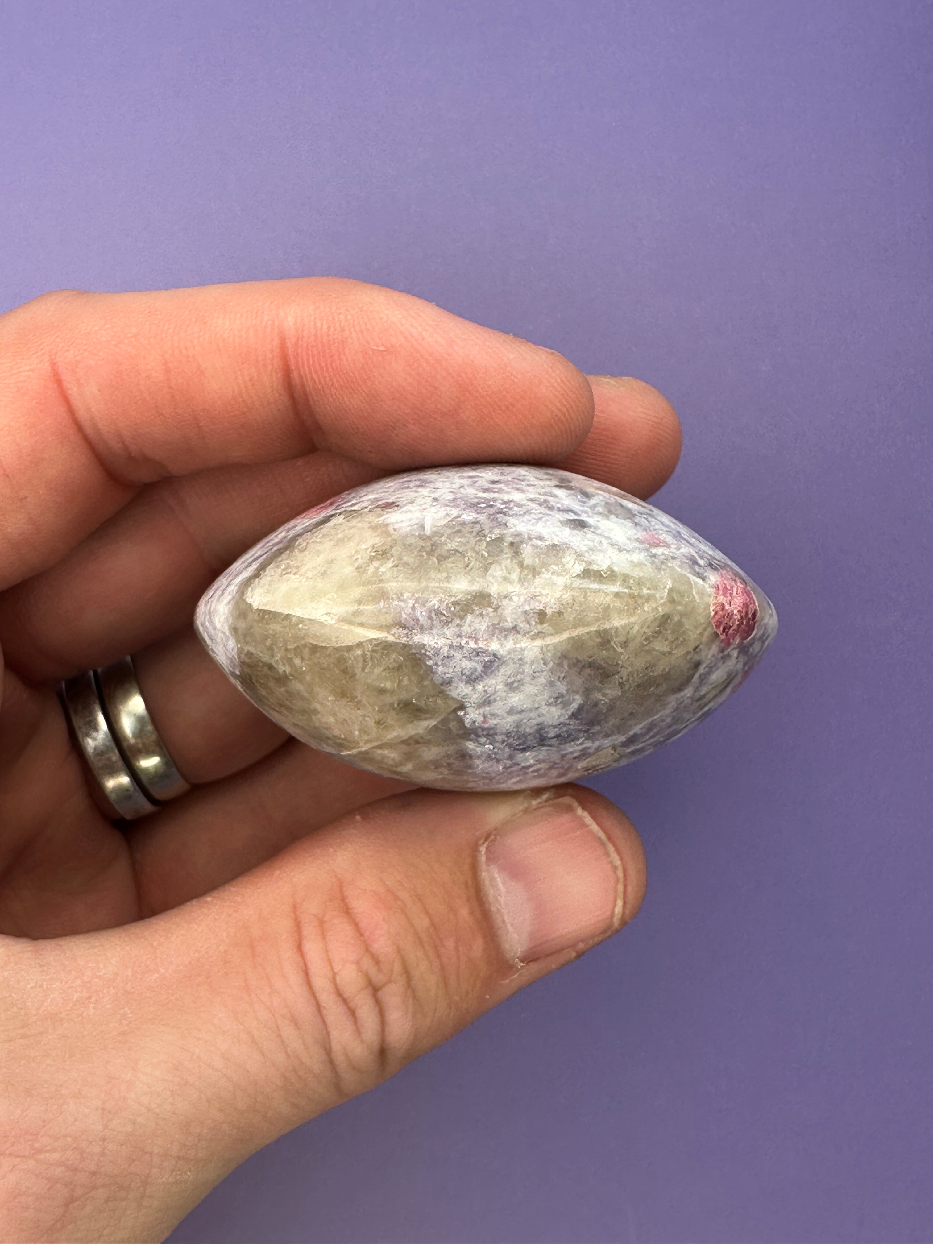 Unicorn stone - Gallet stone
