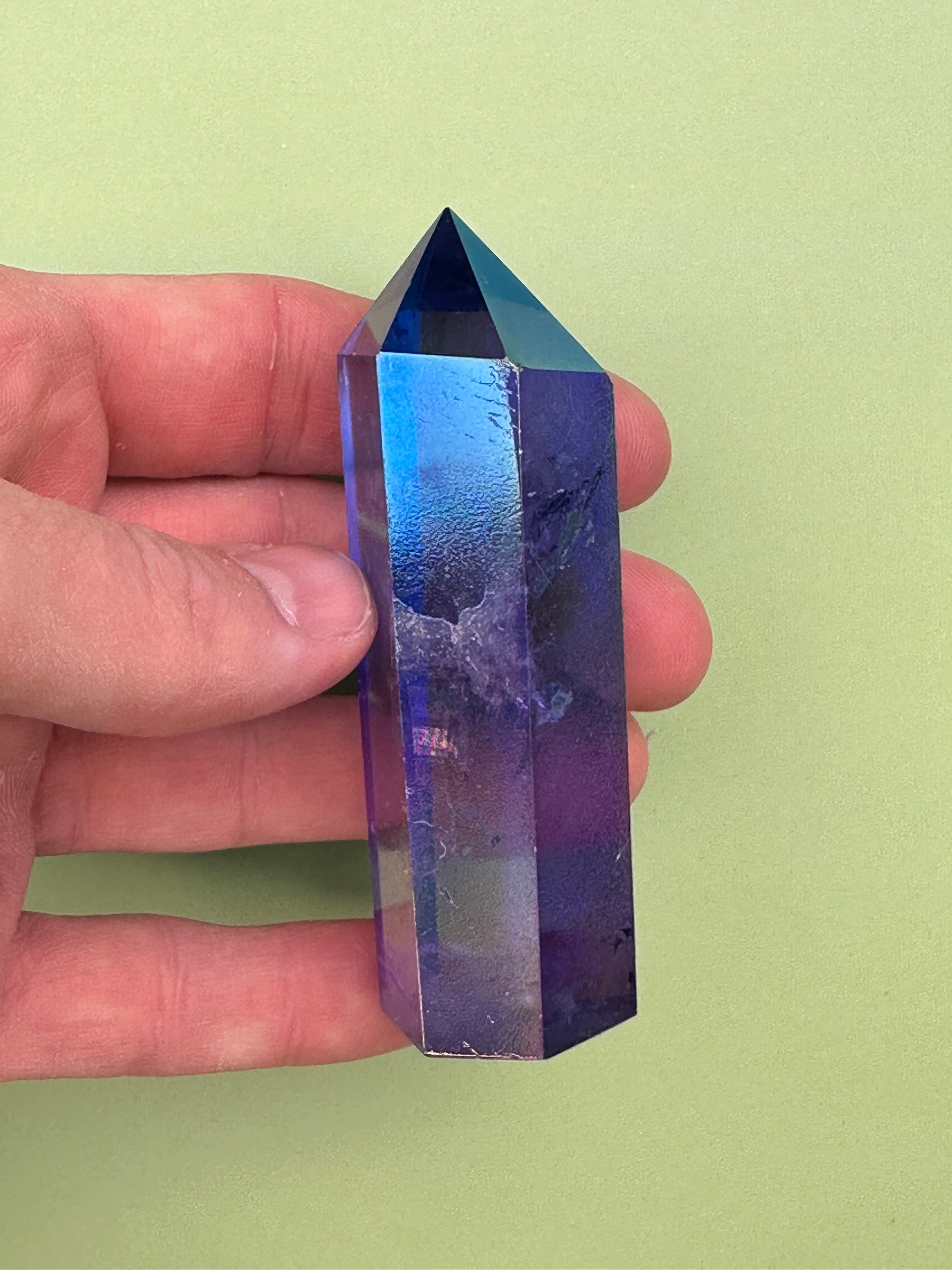 Blue-pink aura quartz - Tower