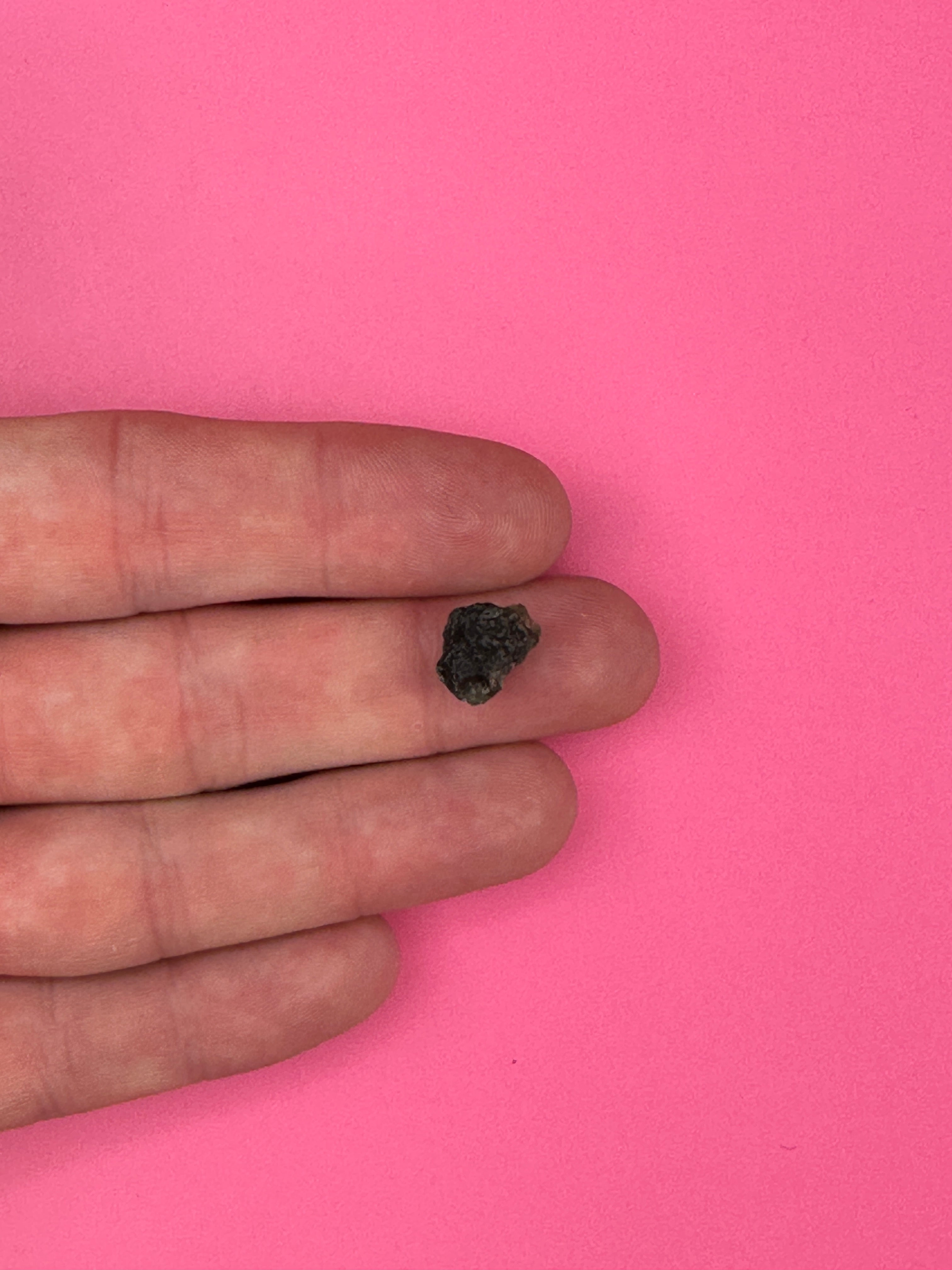 Moldavite - Rough/raw pieces