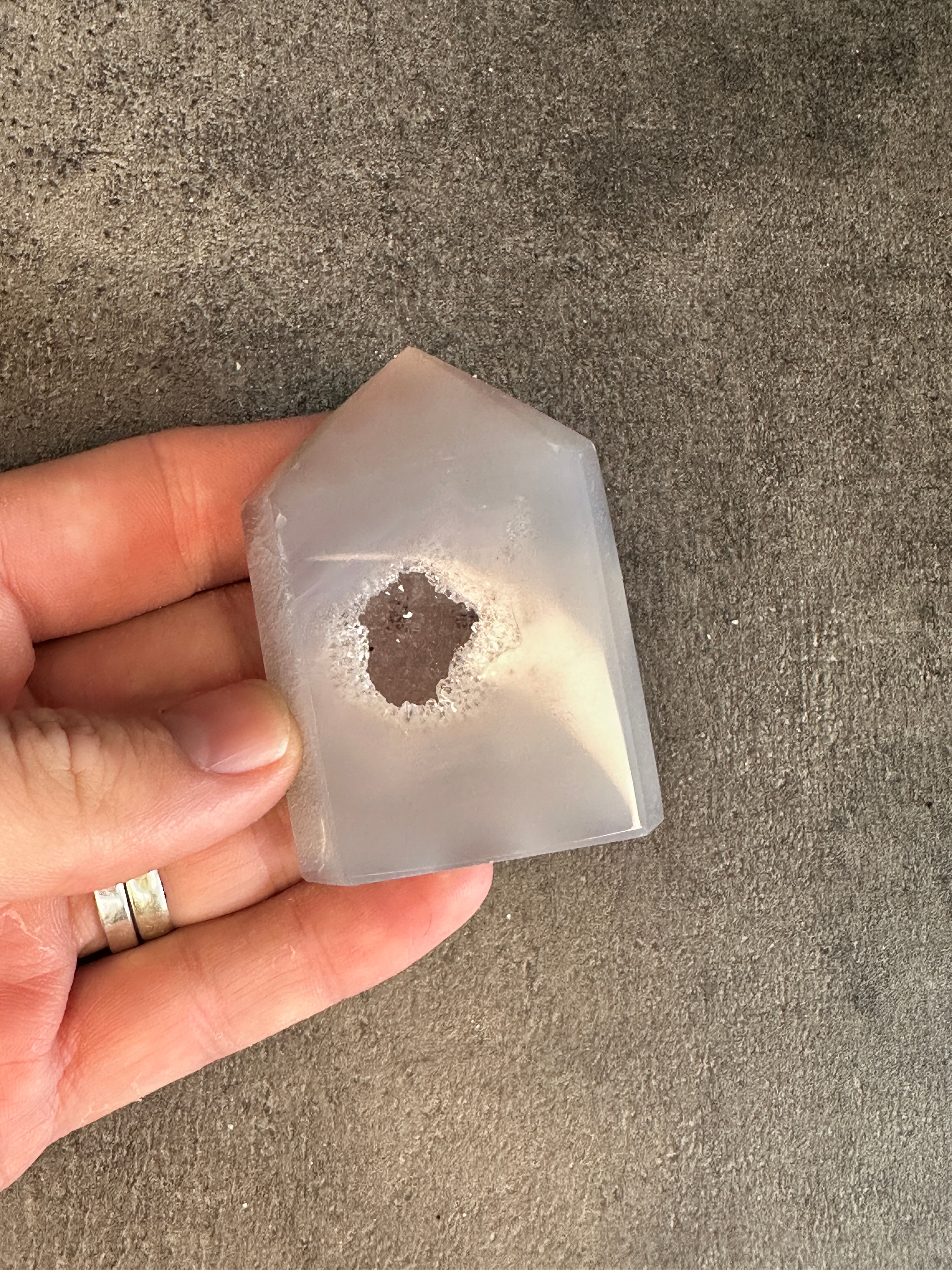 Agate - Druzy tower