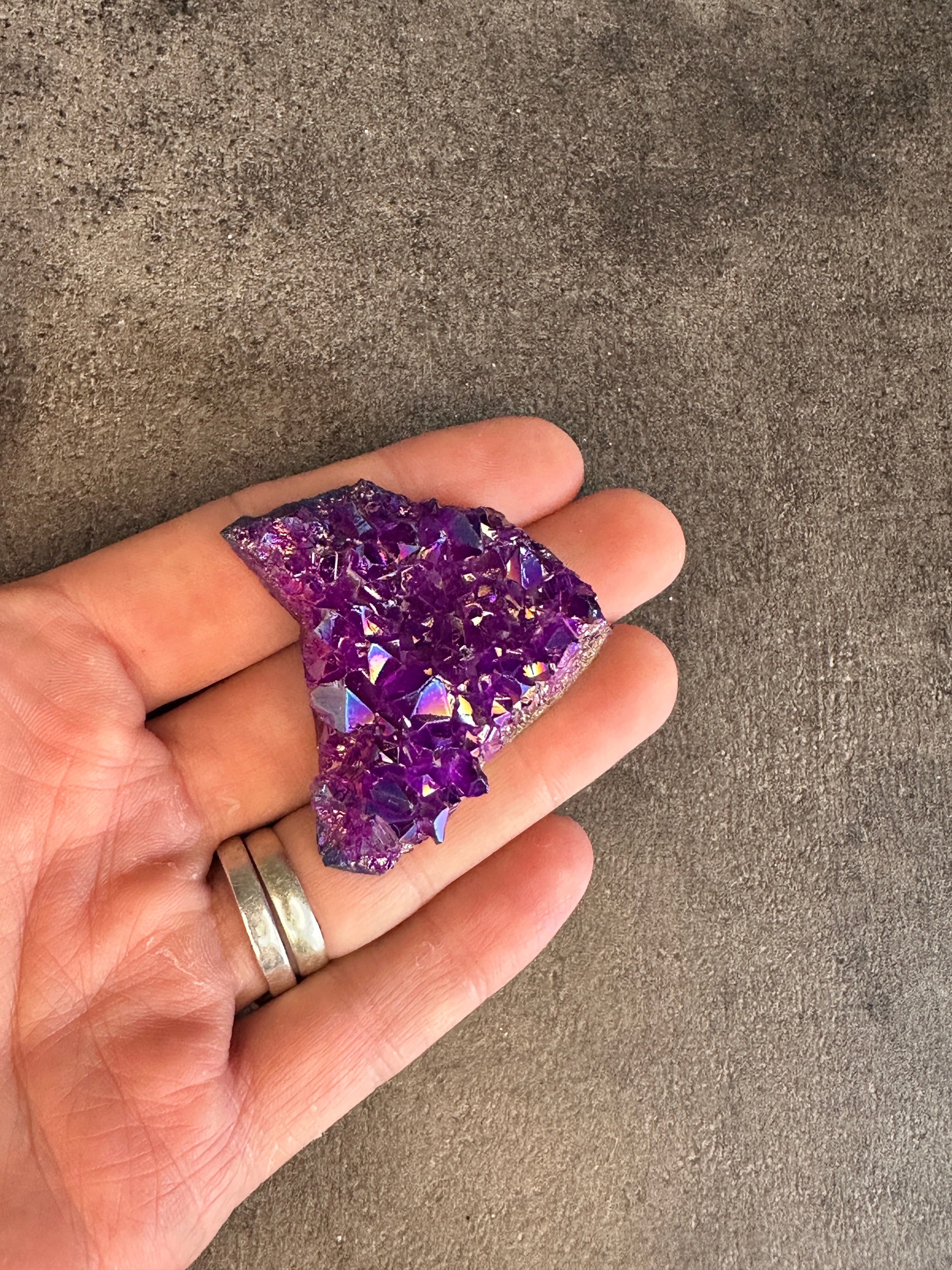 Aura amethyst - Cluster