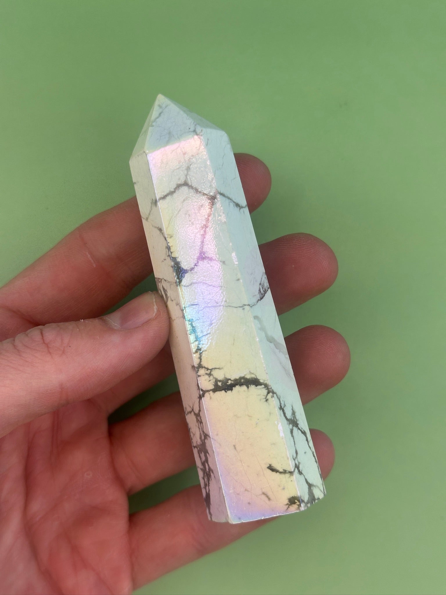 Aura howlite - Tower