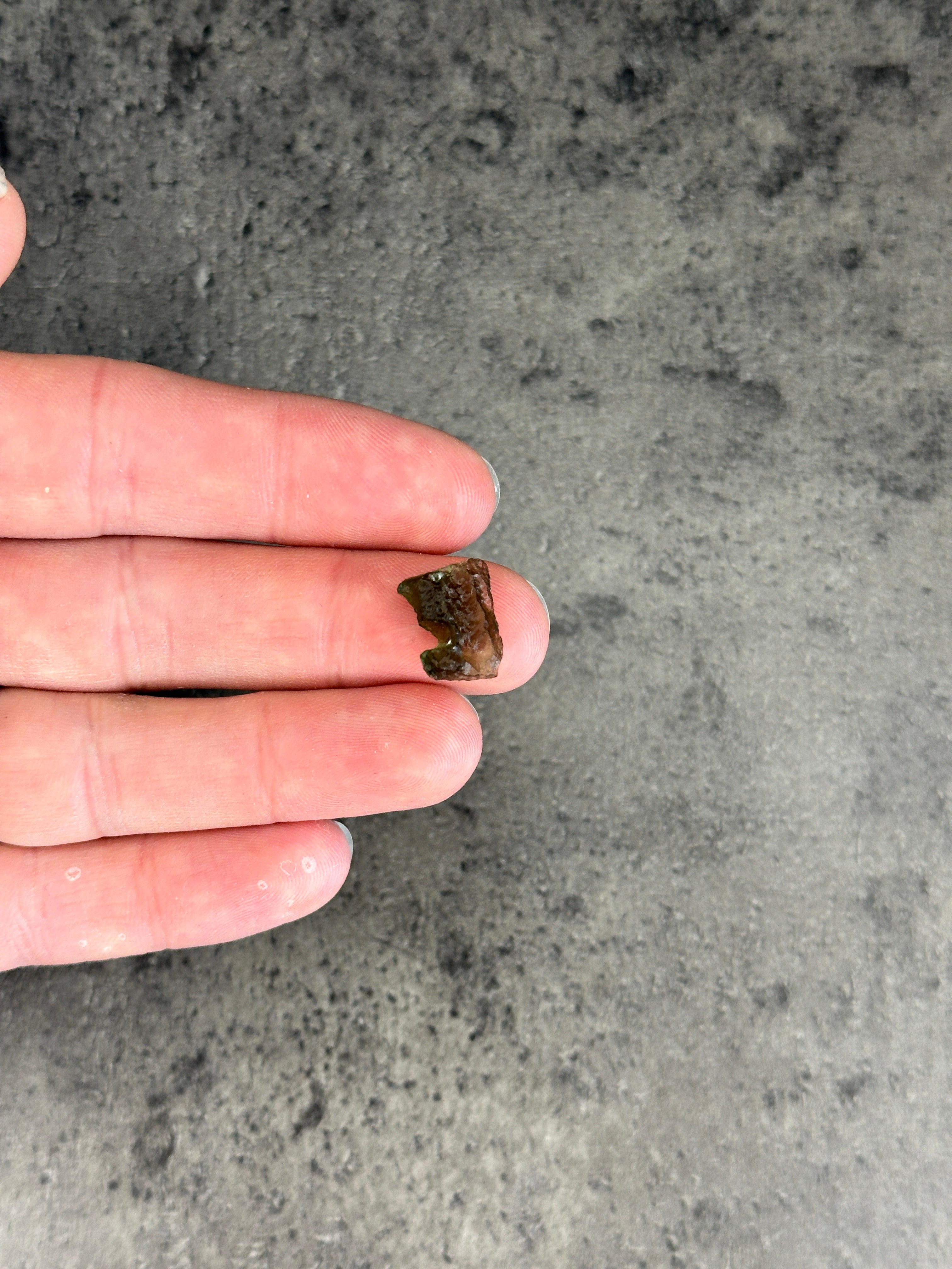 Moldavite - Rough/raw pieces