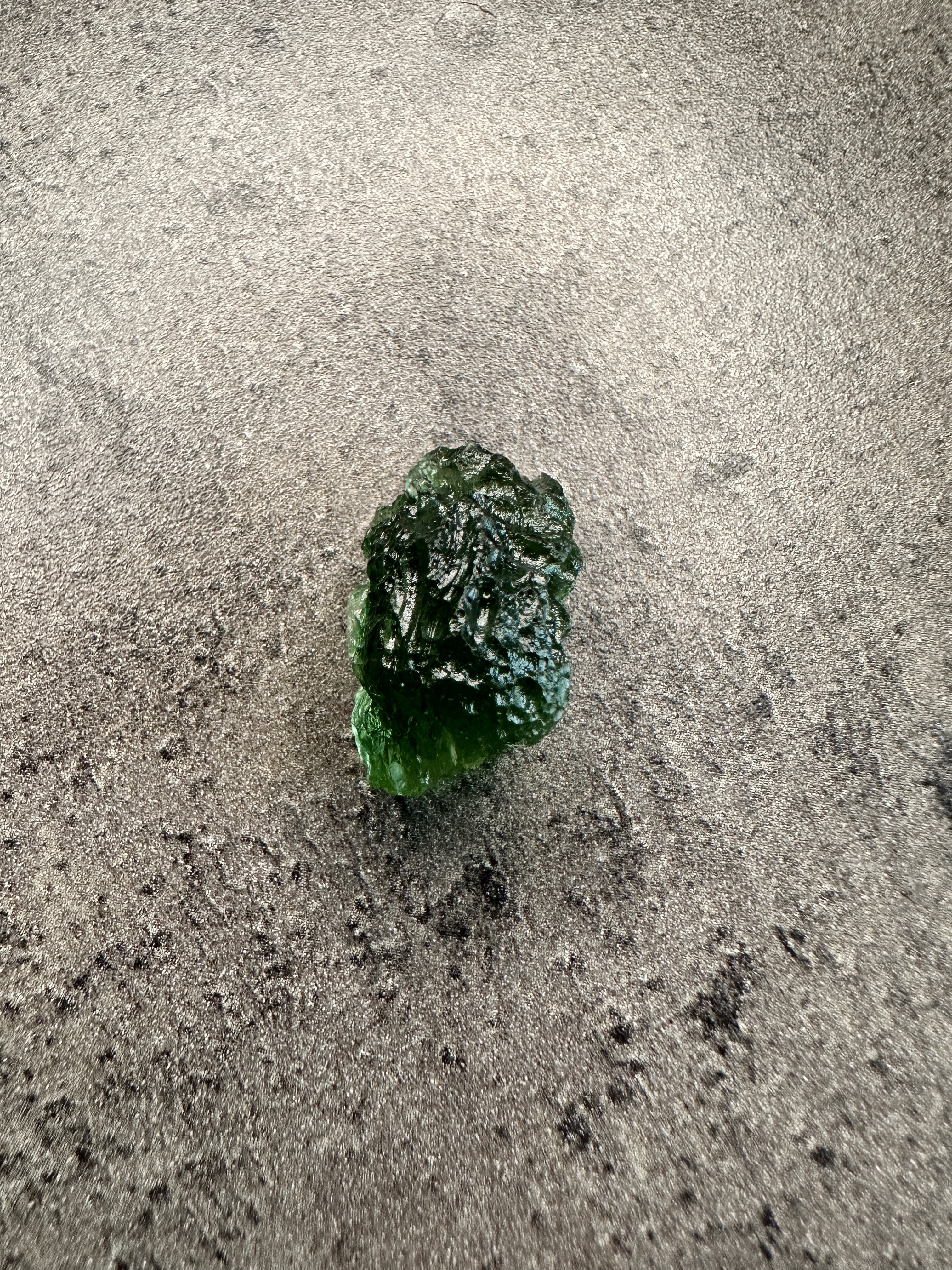 Moldavite - Rough/raw pieces