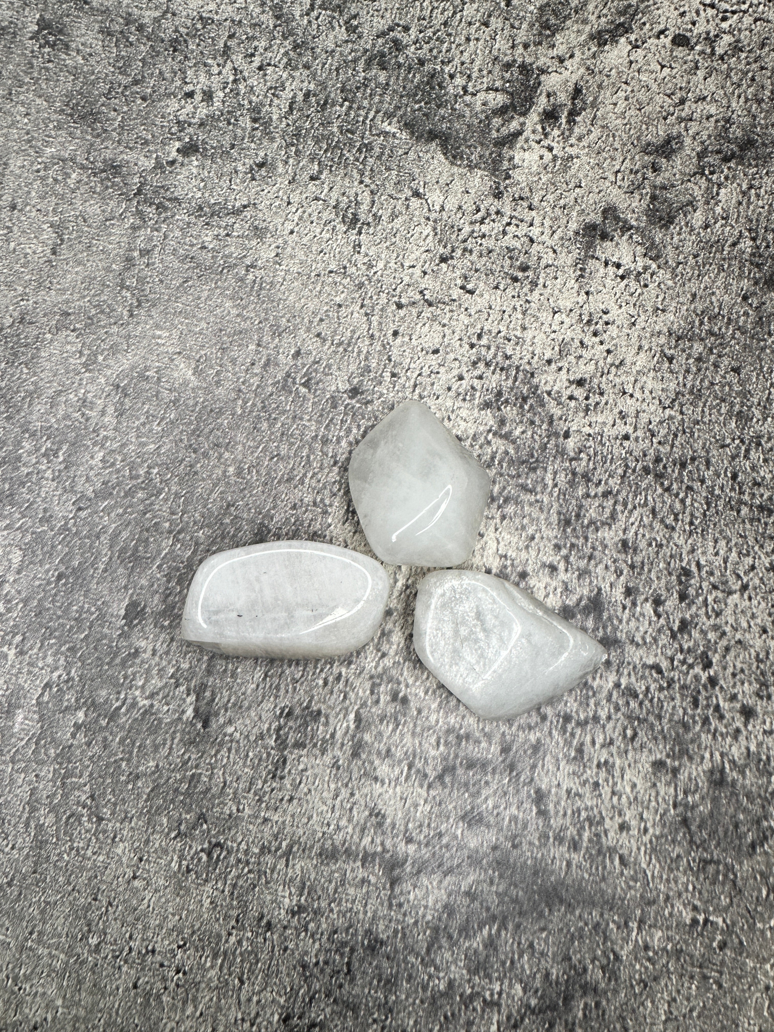 Rainbow moonstone - Tumblestone