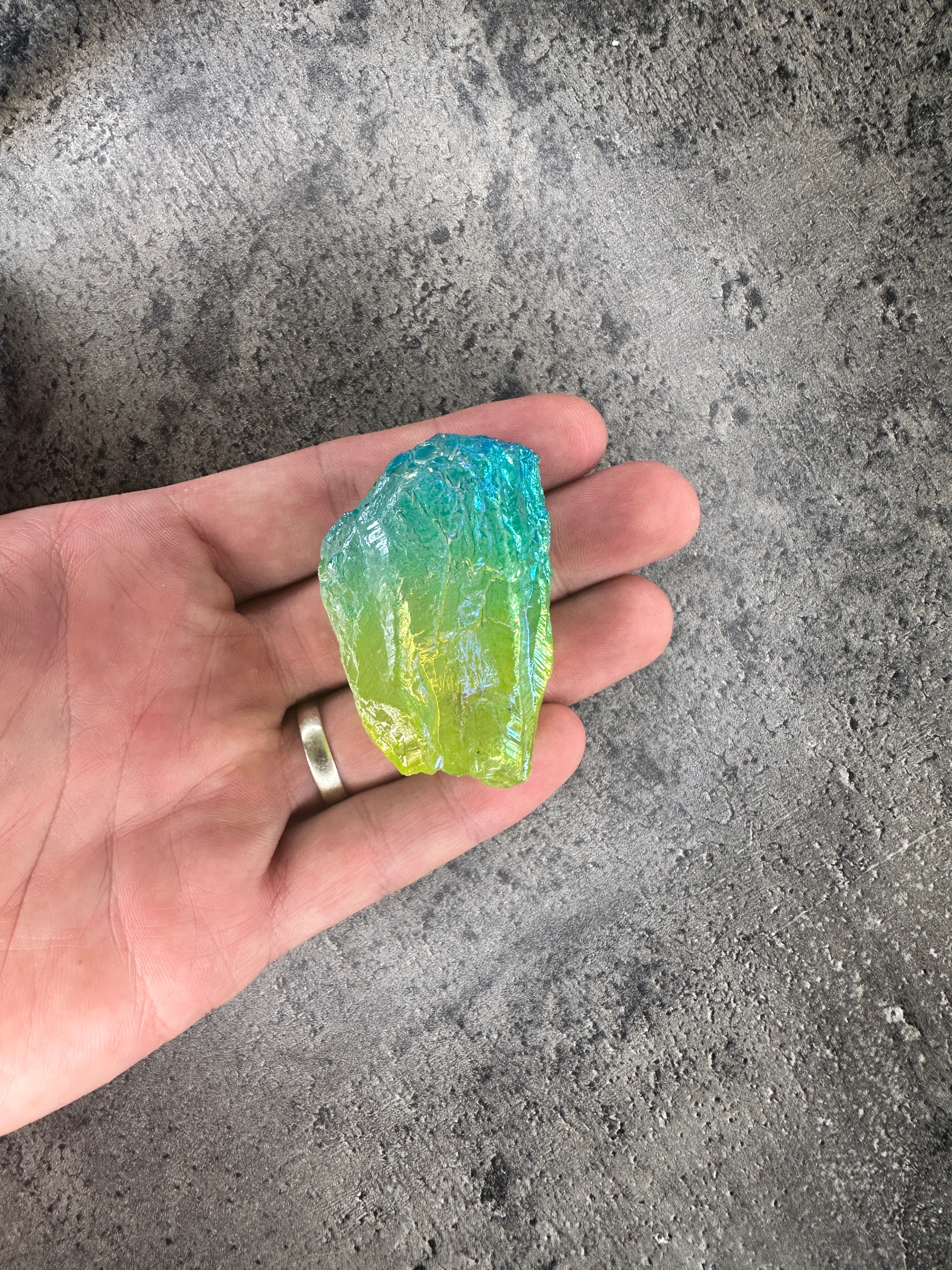 Green-yellow aura quartz - Rough chunk