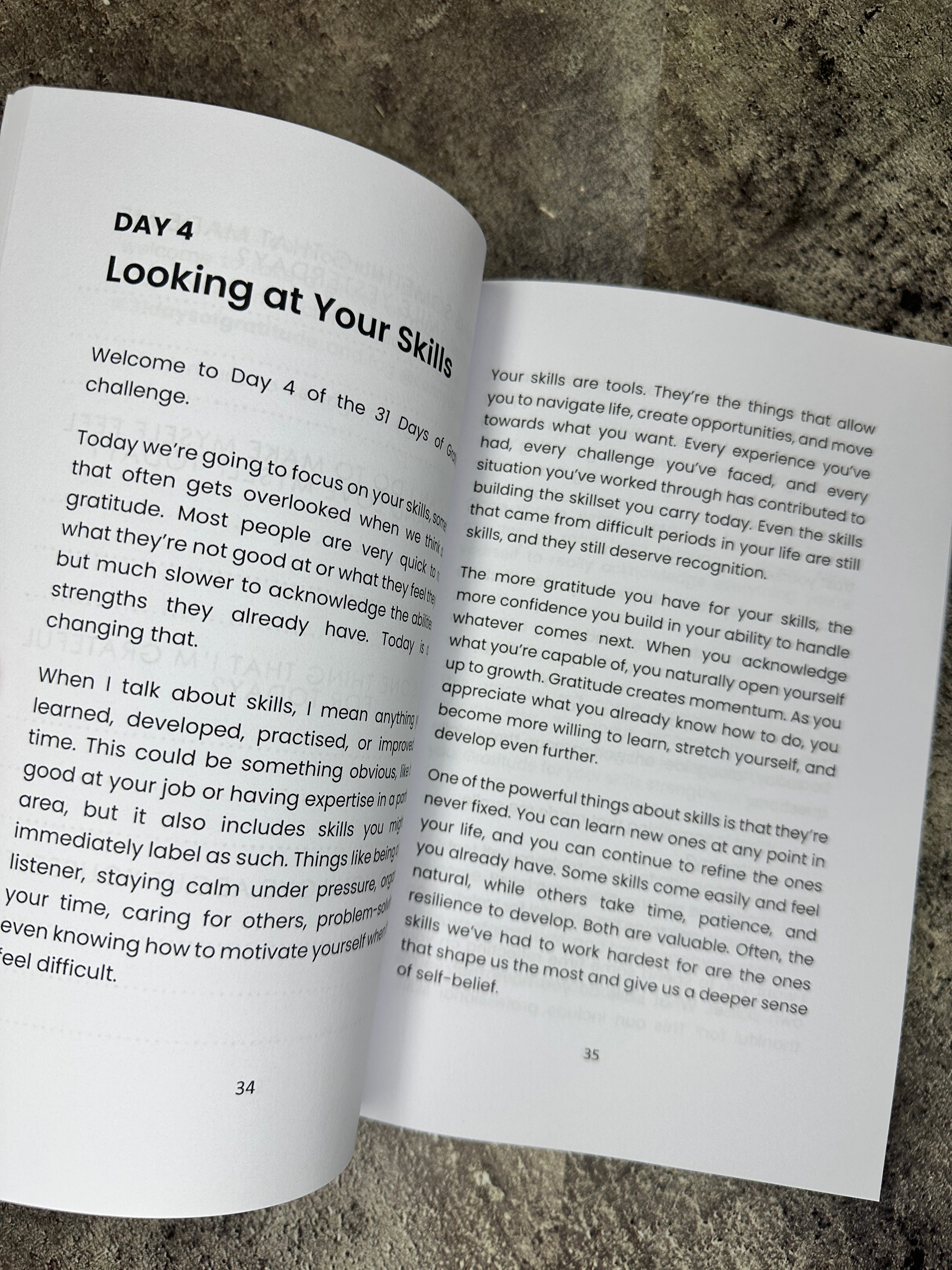 31 Days of Gratitude: Elevate your manifestation power (Signed edition)