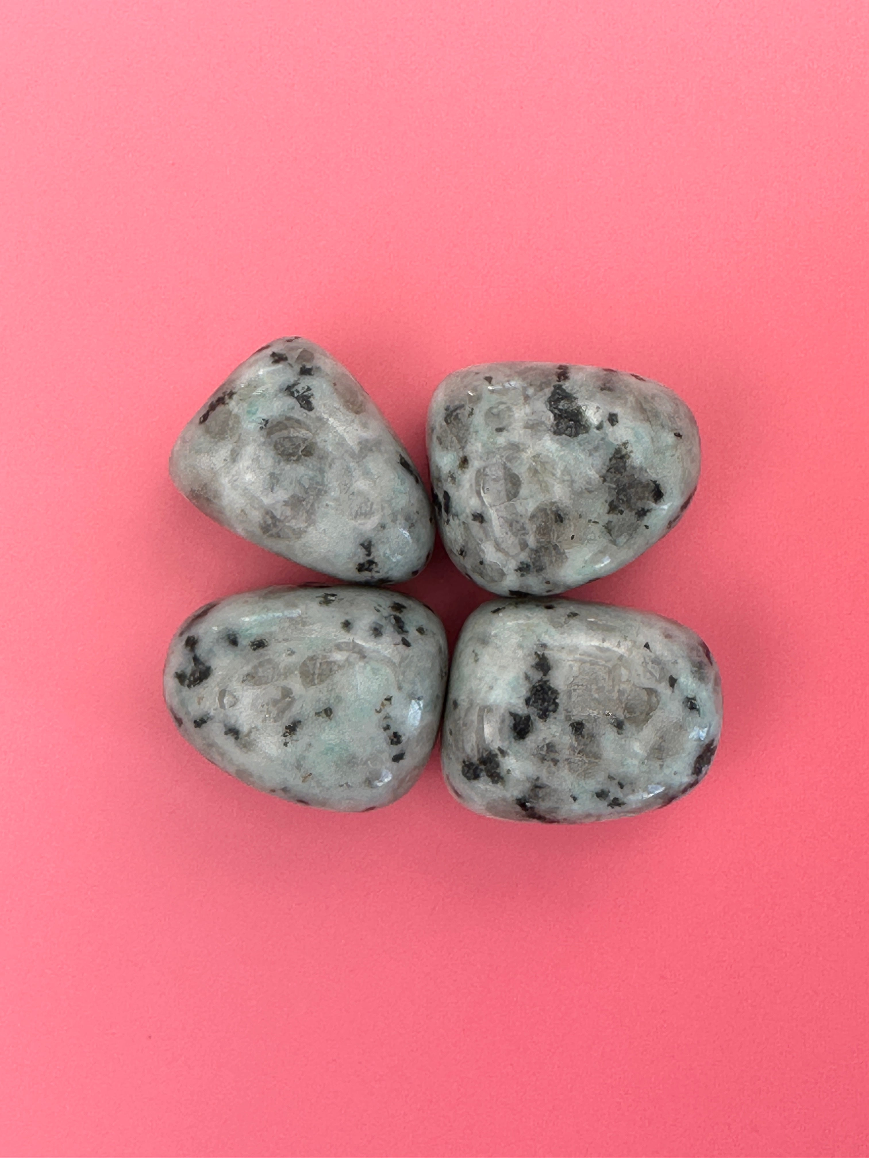 Kiwi jasper - Tumblestone