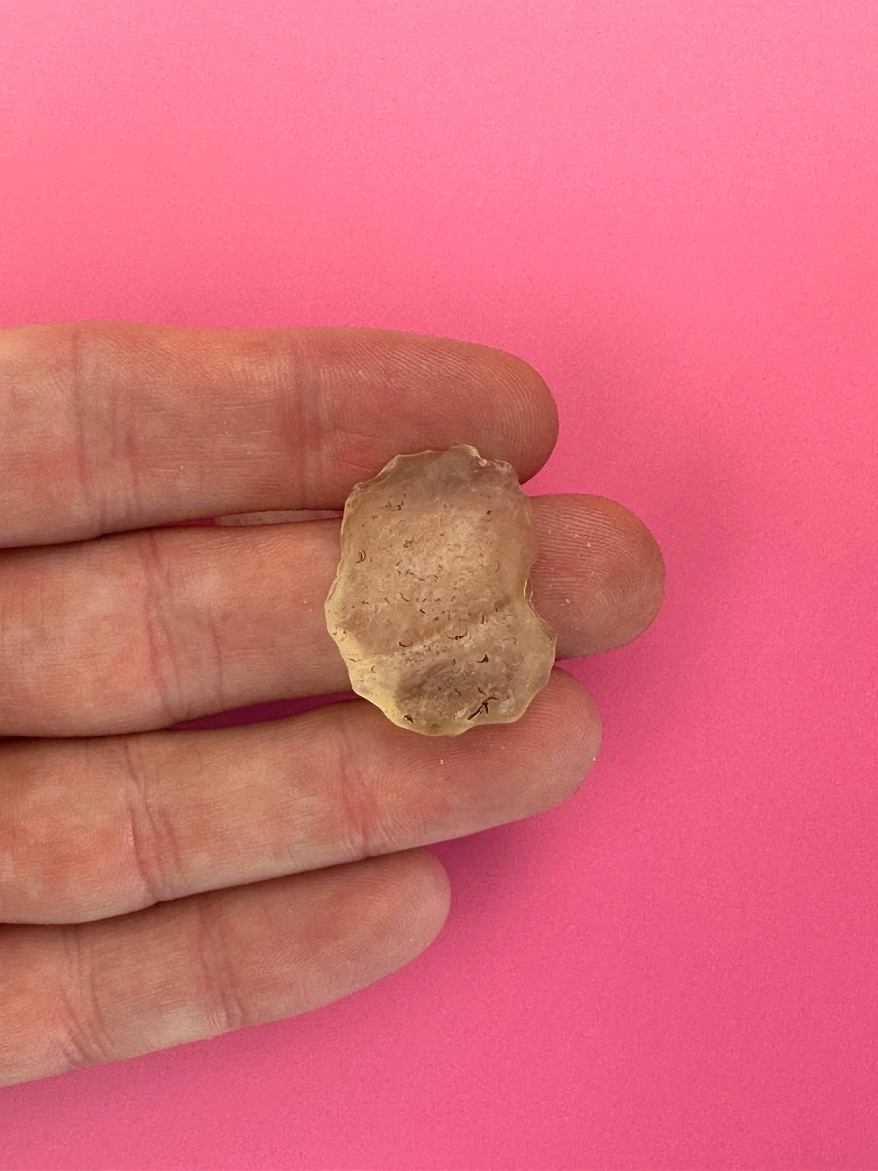 Libyan desert glass - Rough-raw