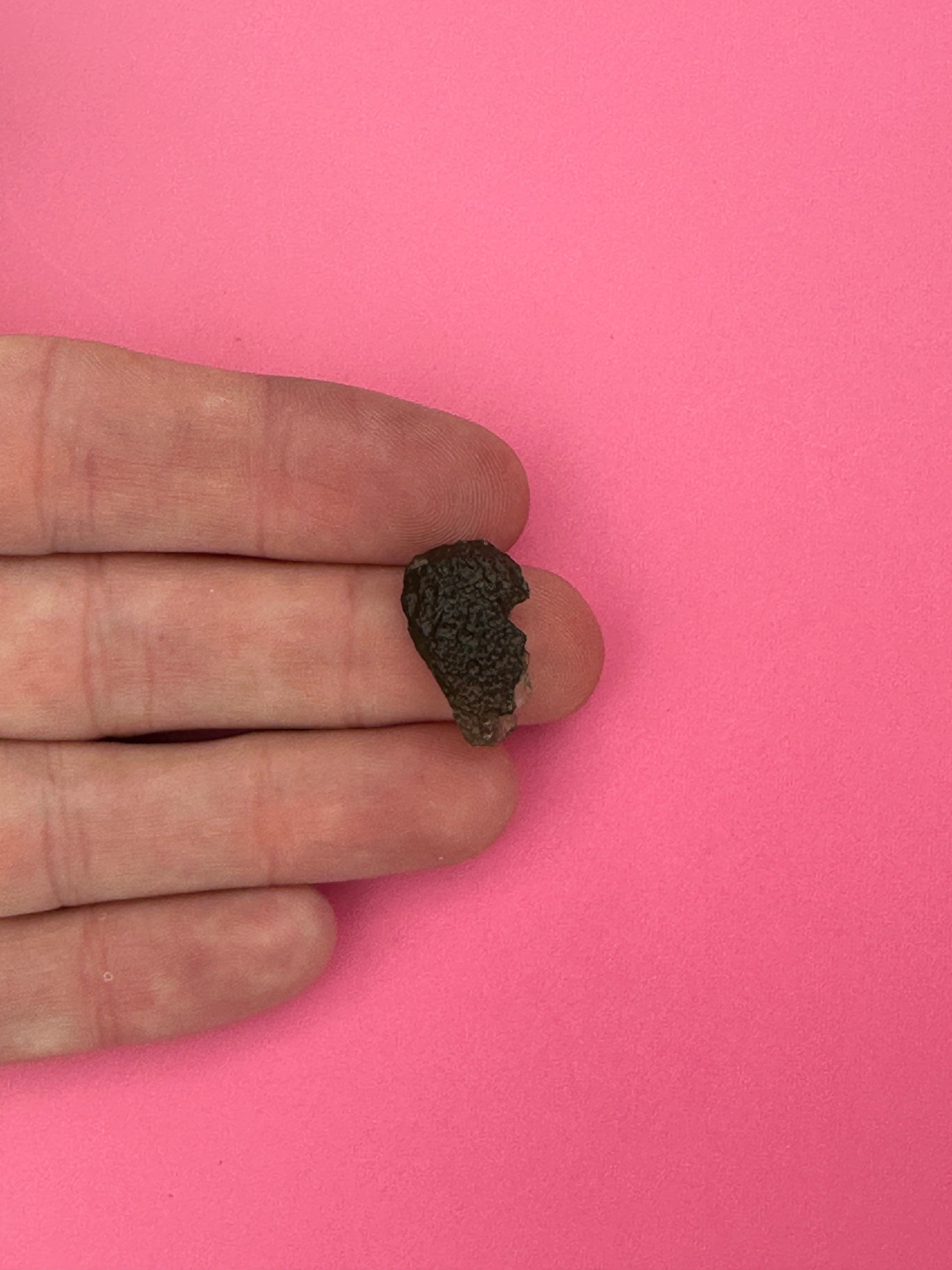 Moldavite - Rough/raw pieces
