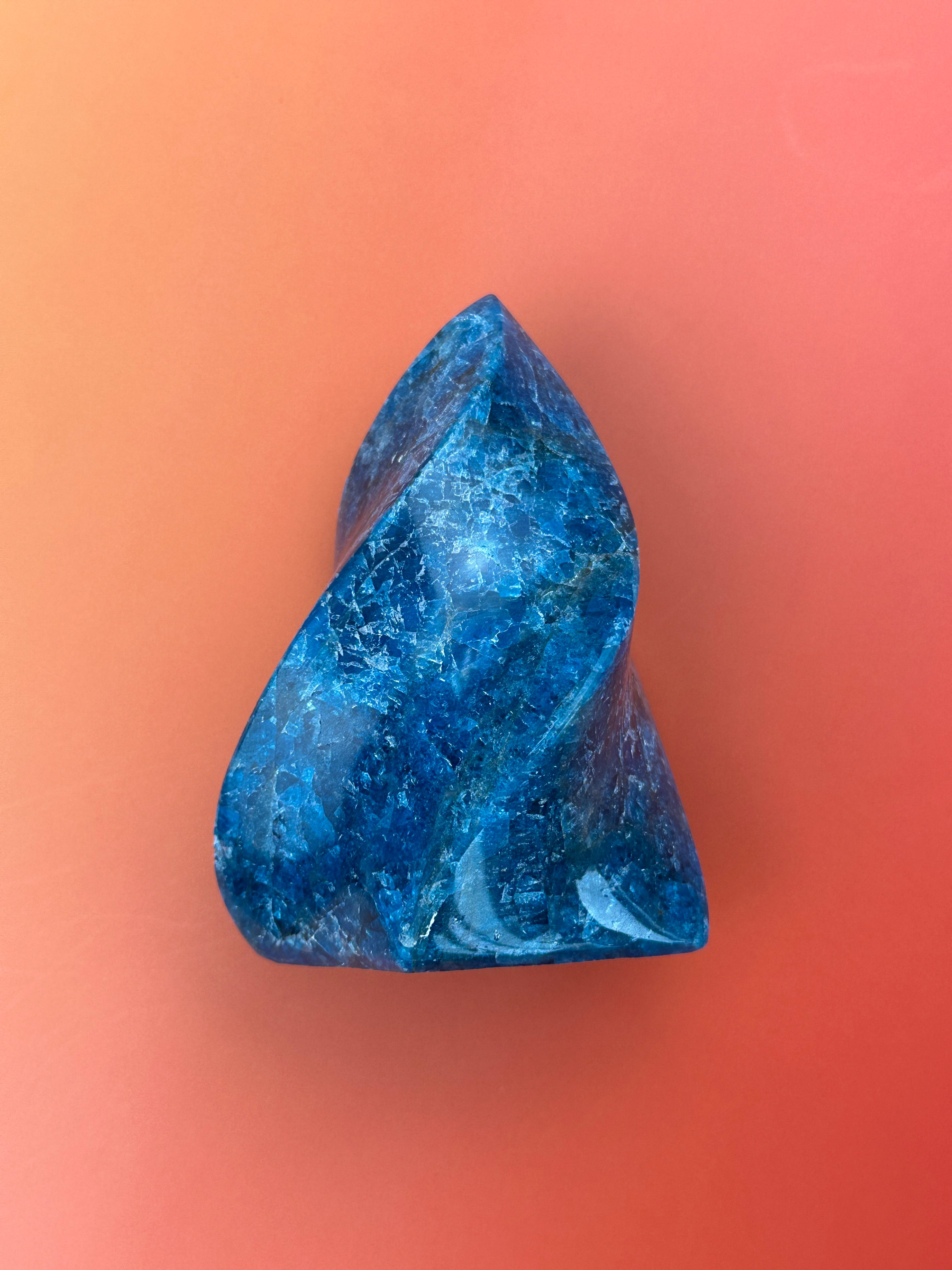 Apatite - Flame