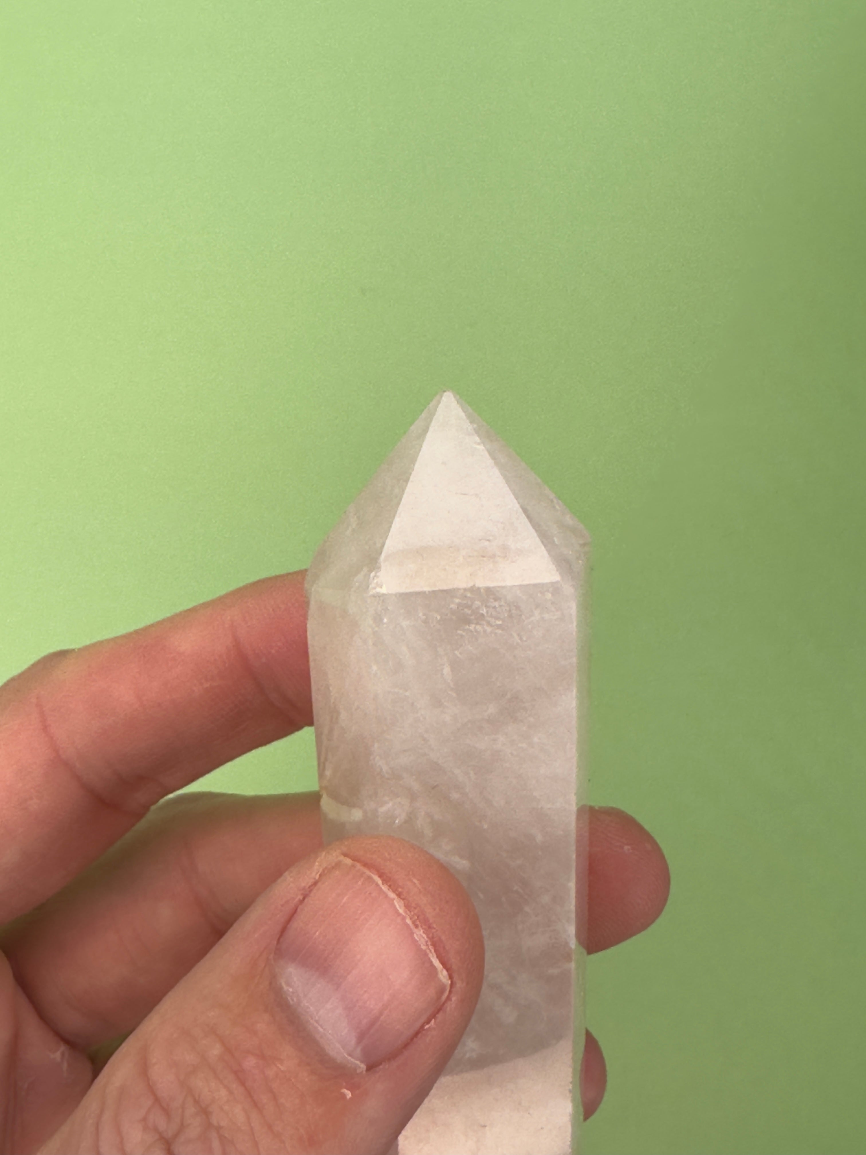 Rose quartz - Double-terminated point