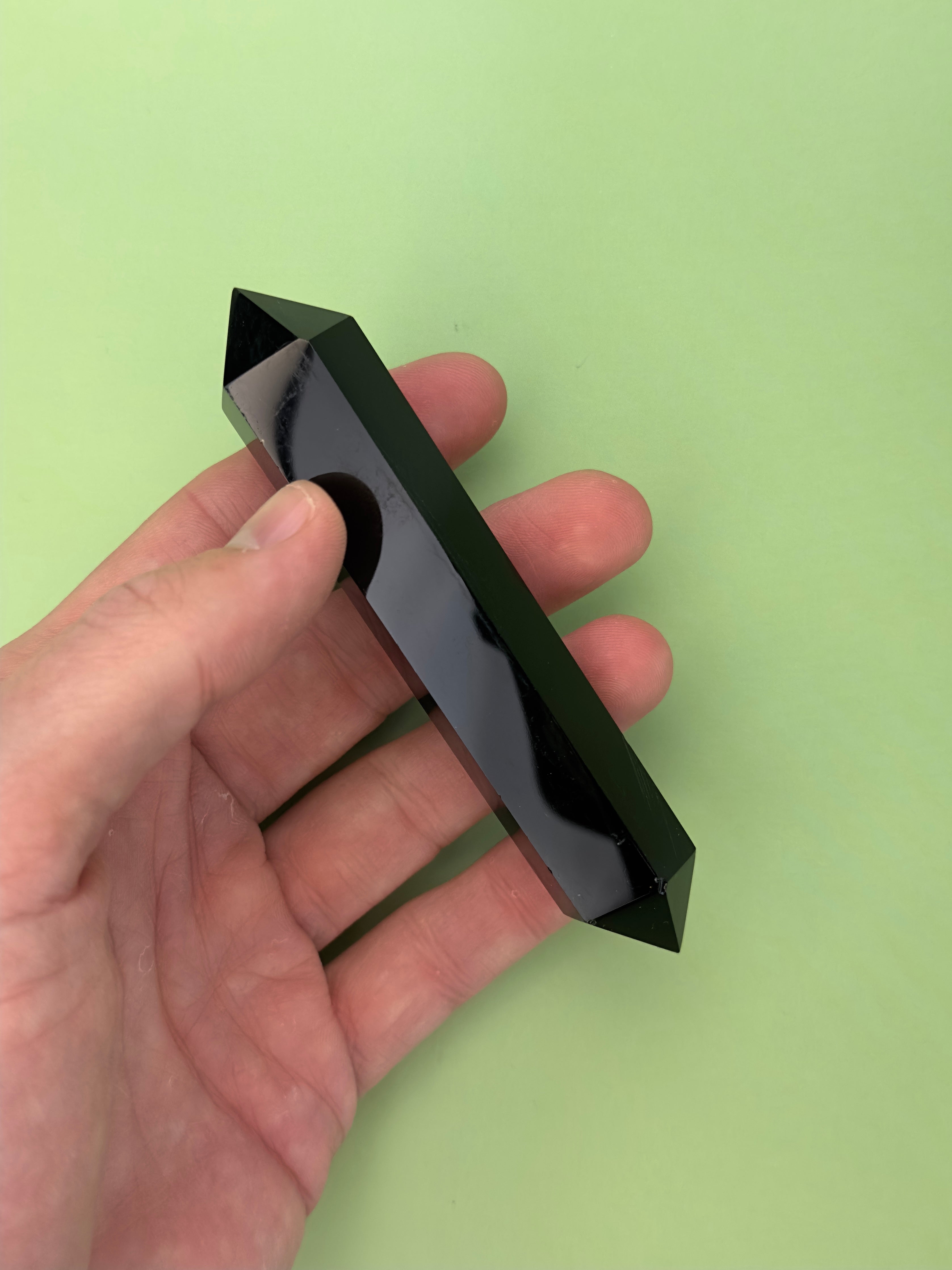 Black obsidian - Double-terminated point