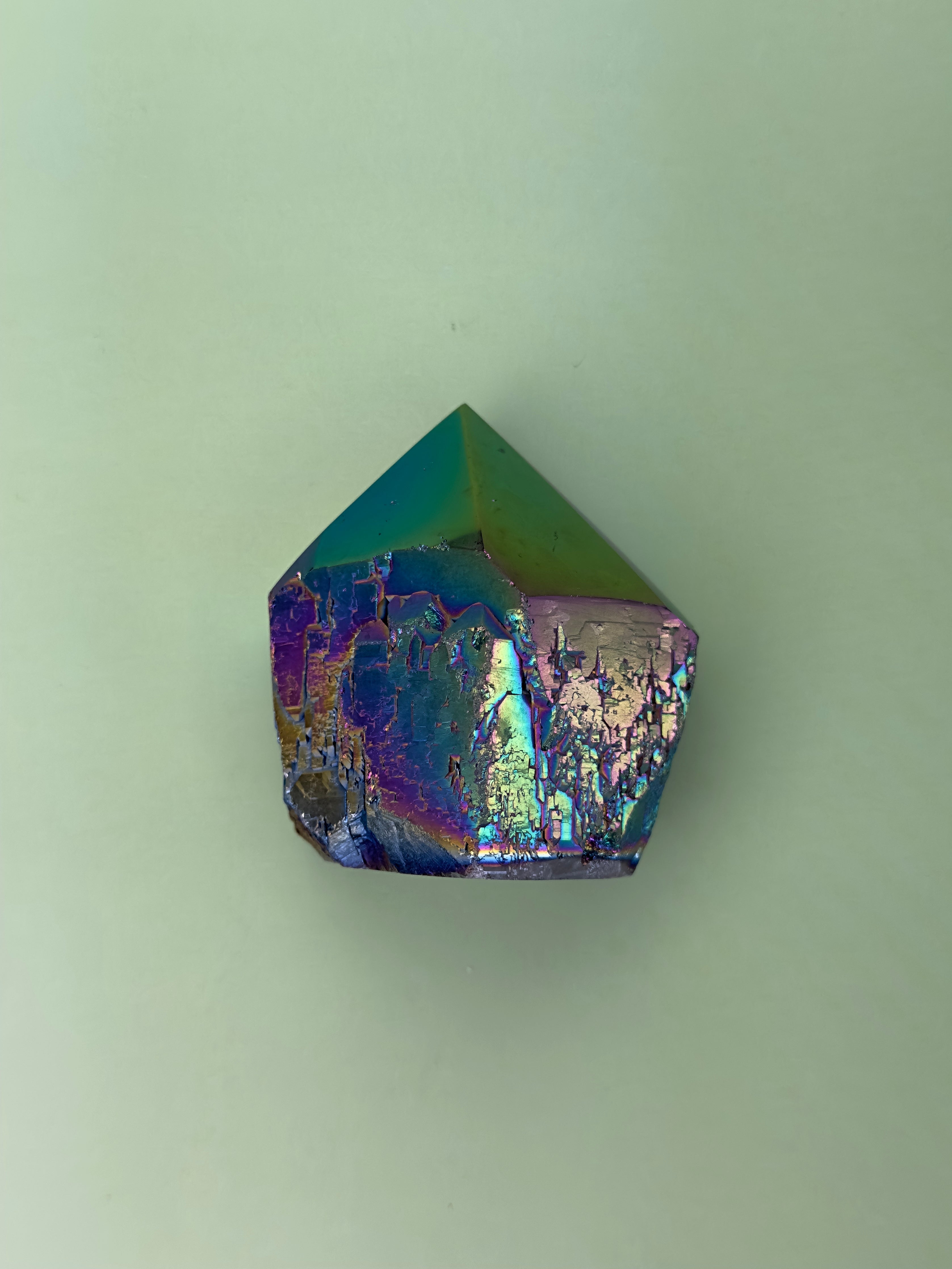 Titanium aura quartz - Rough, polished point