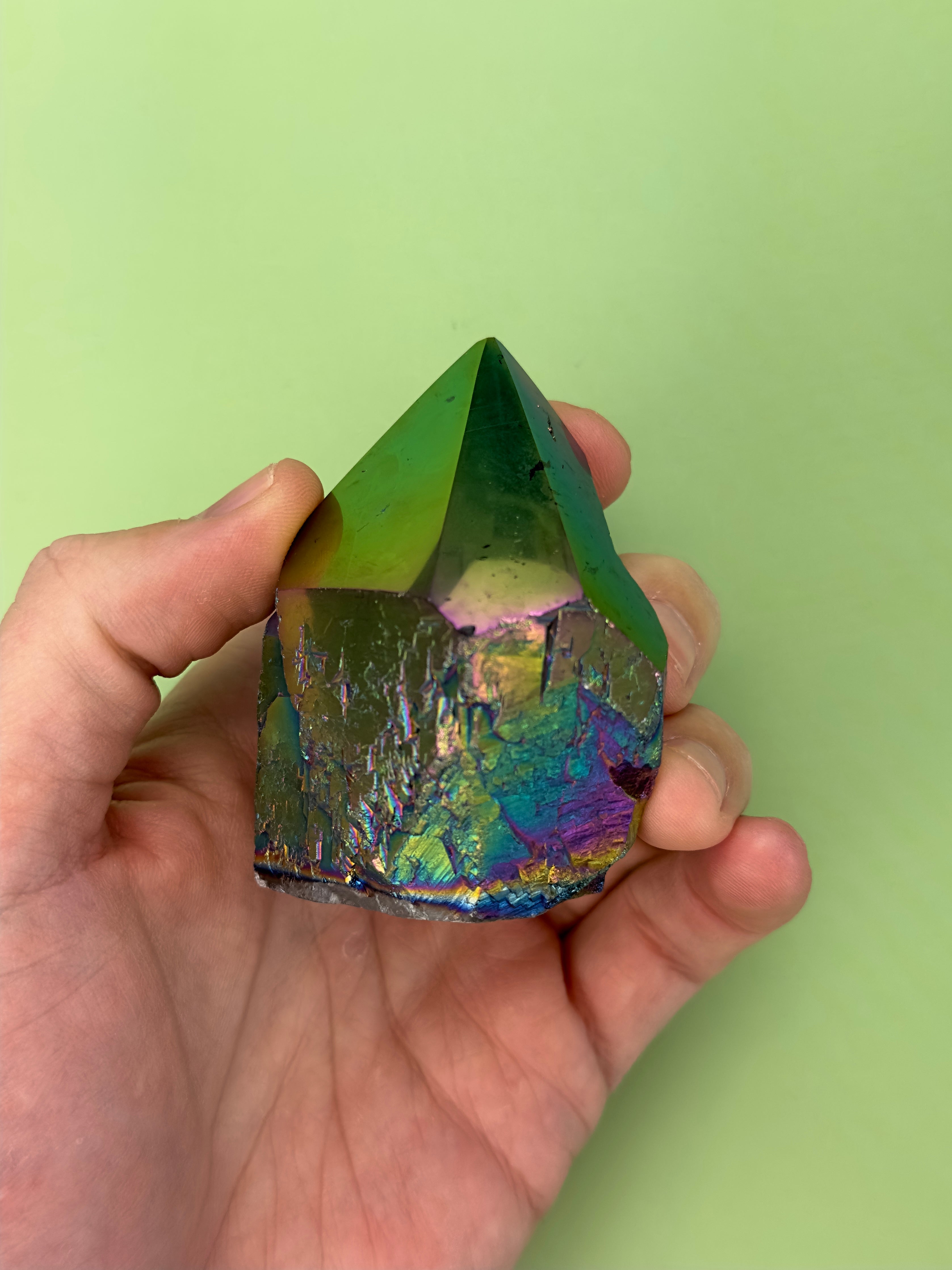 Titanium aura quartz - Rough, polished point