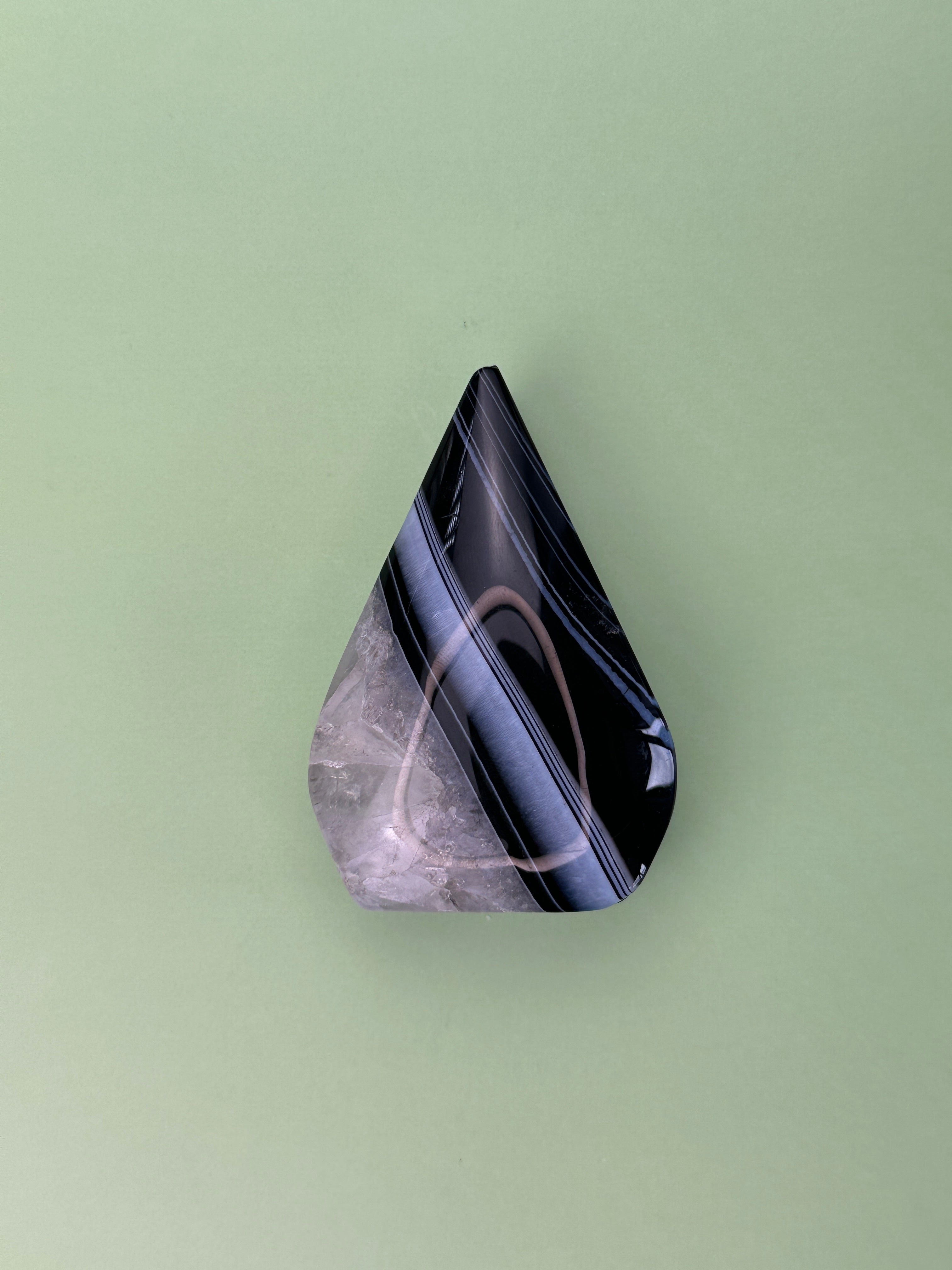 Agate - Free standing teardrop