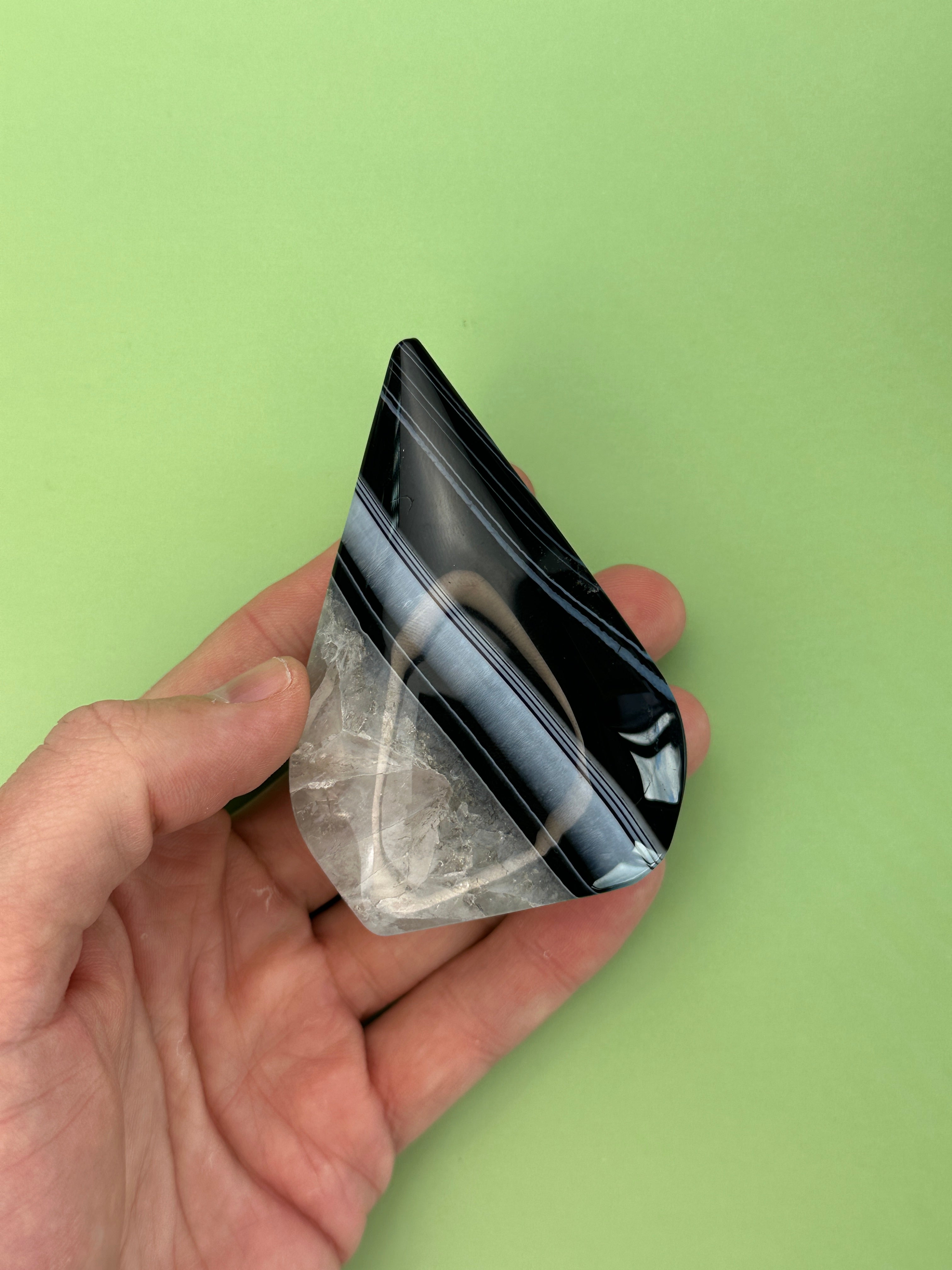 Agate - Free standing teardrop