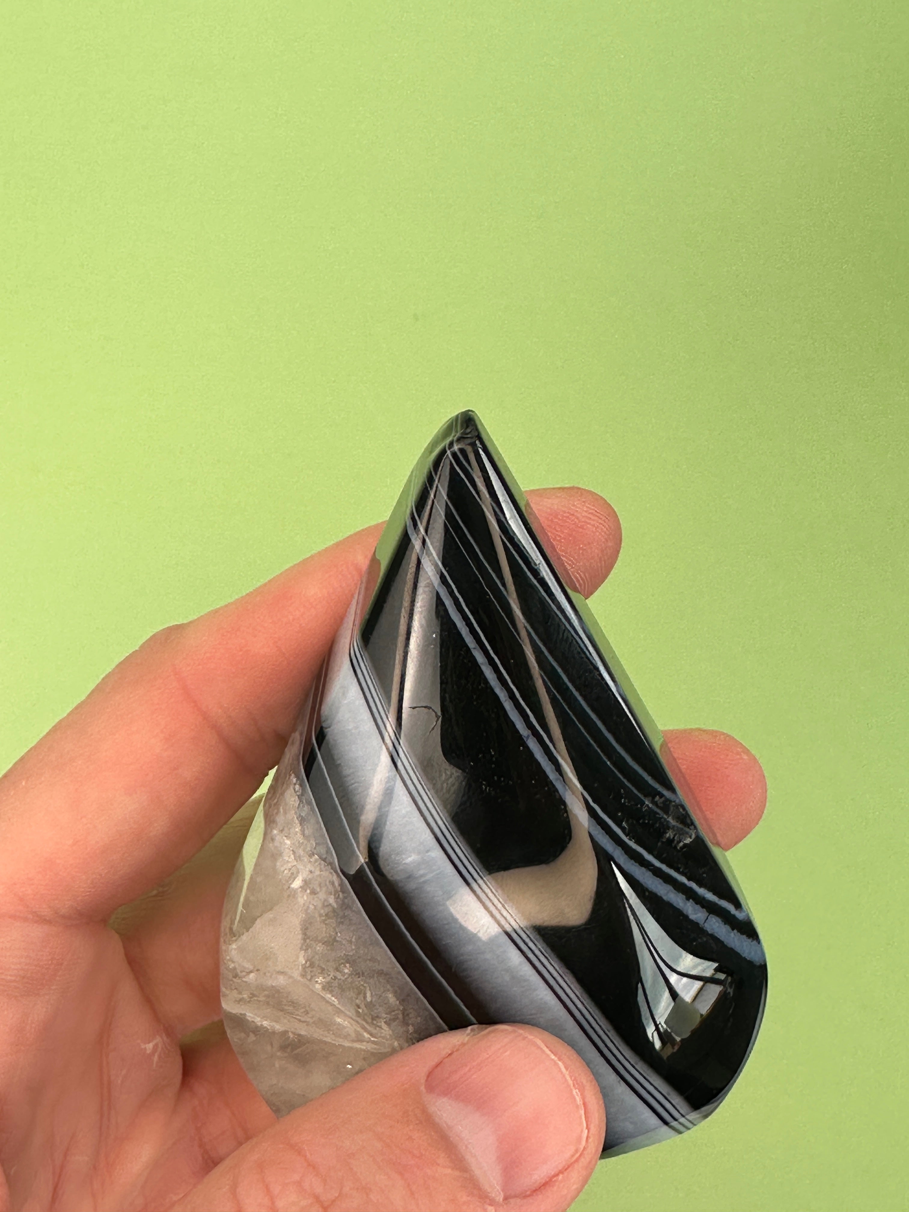 Agate - Free standing teardrop