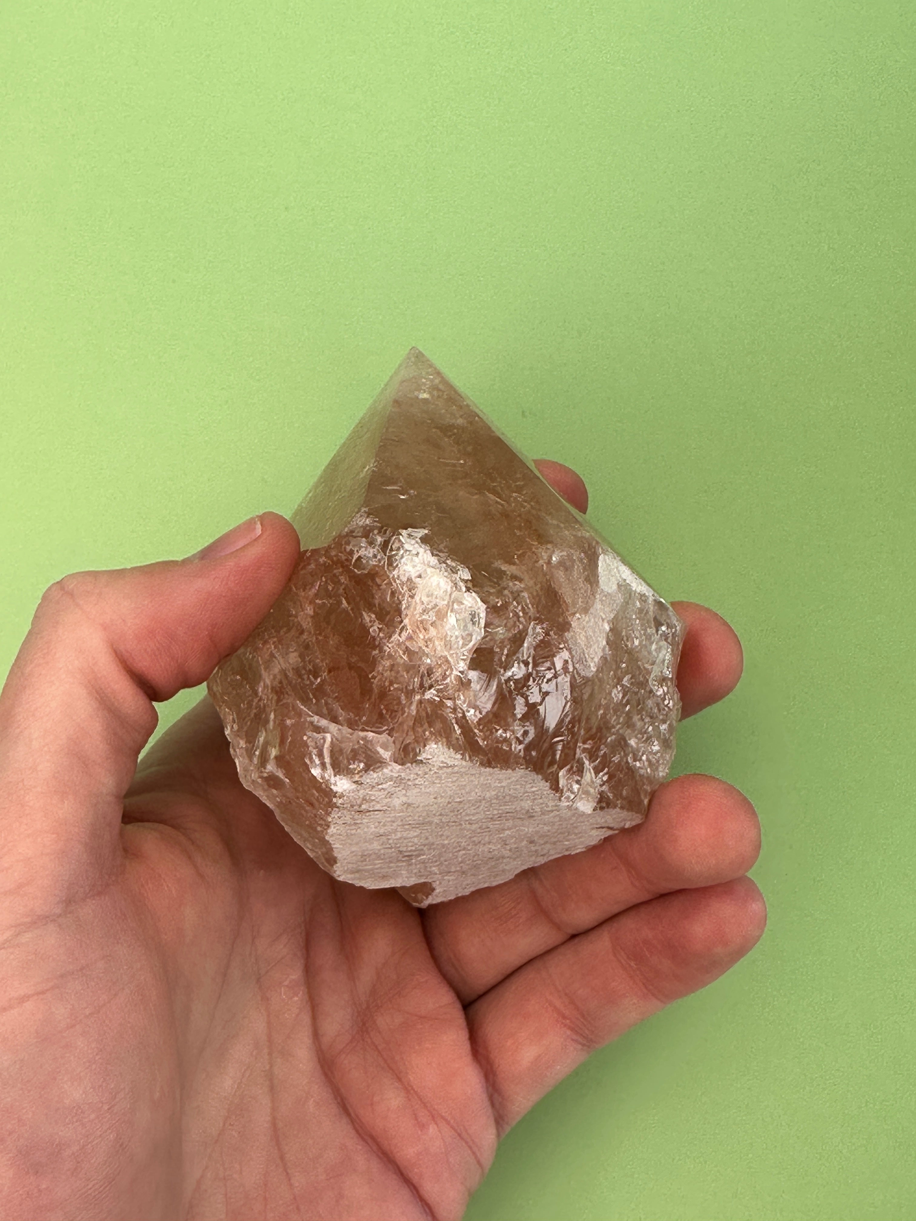 Red hematoid (Fire quartz) - Rough cut point