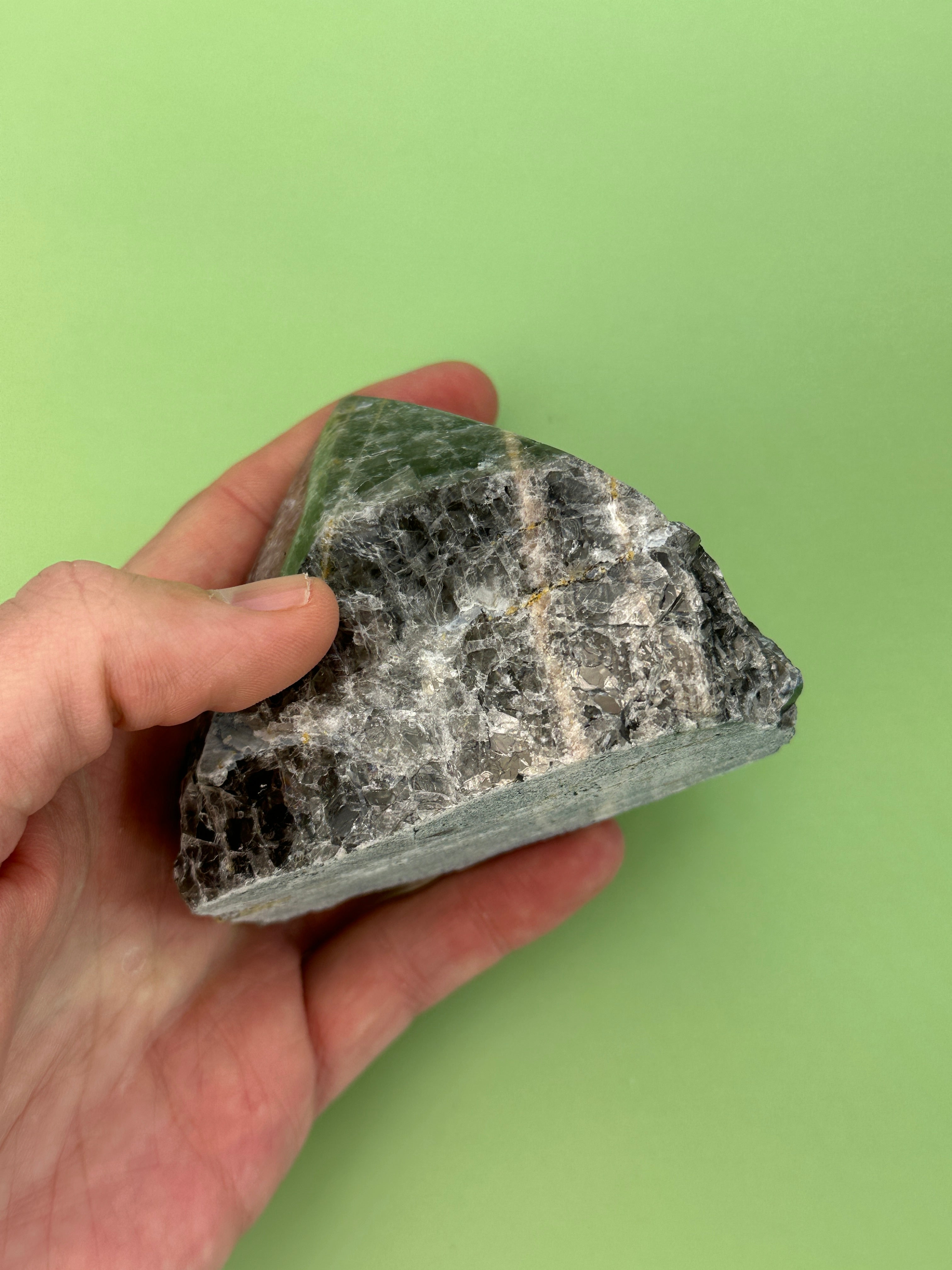 Black moonstone - Rough cut point