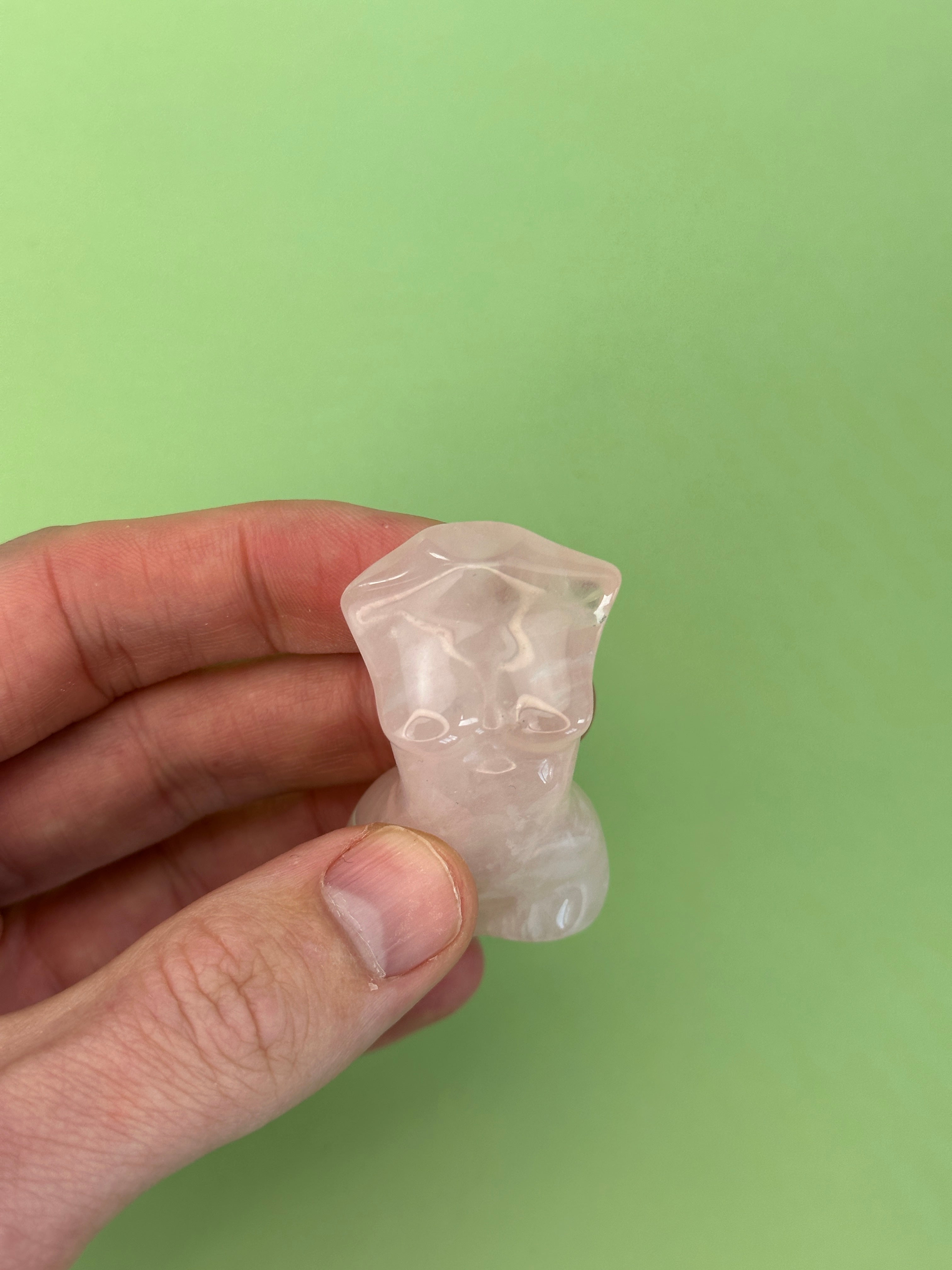 Rose quartz - Female torso