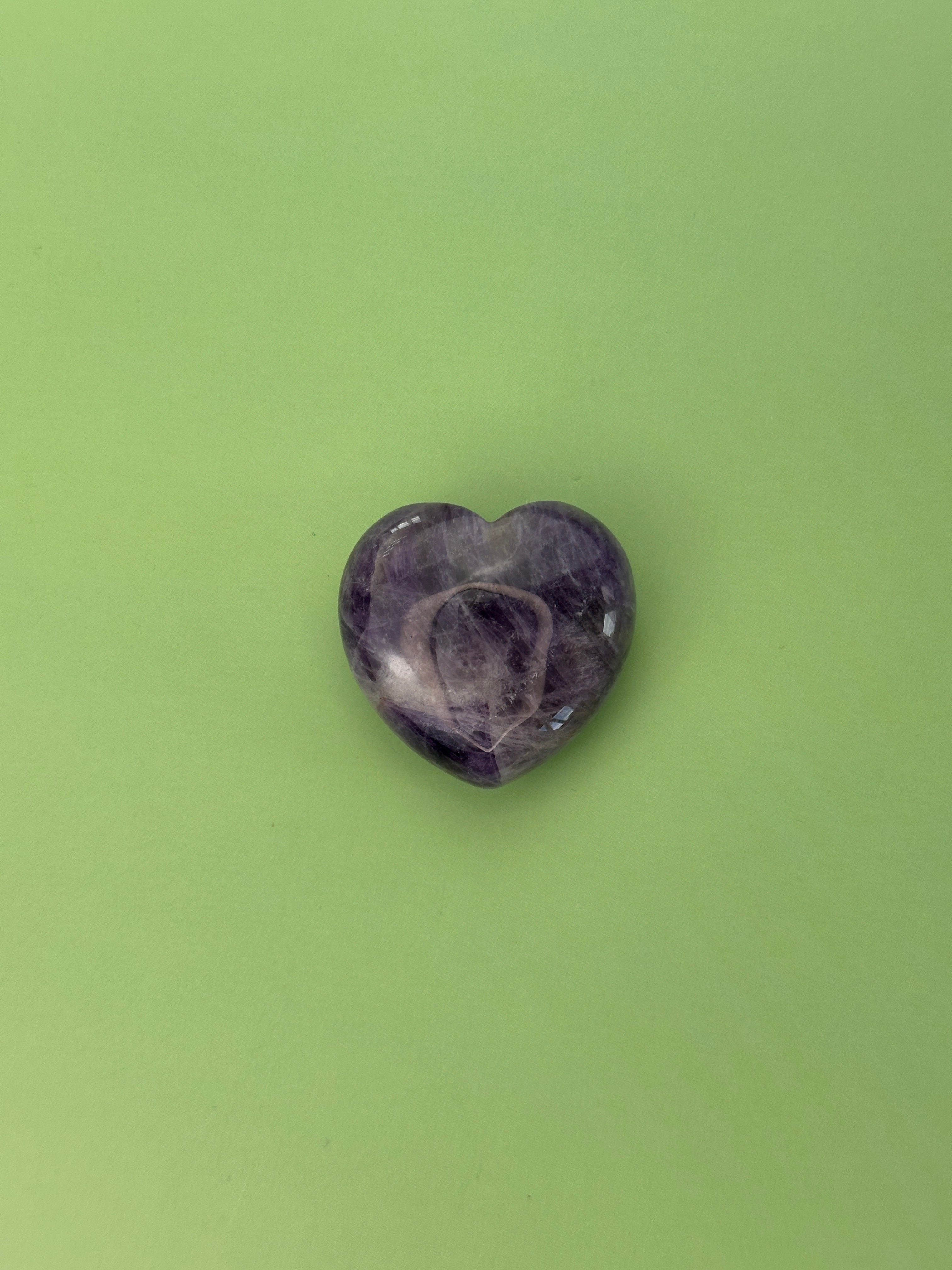 Amethyst - Medium heart