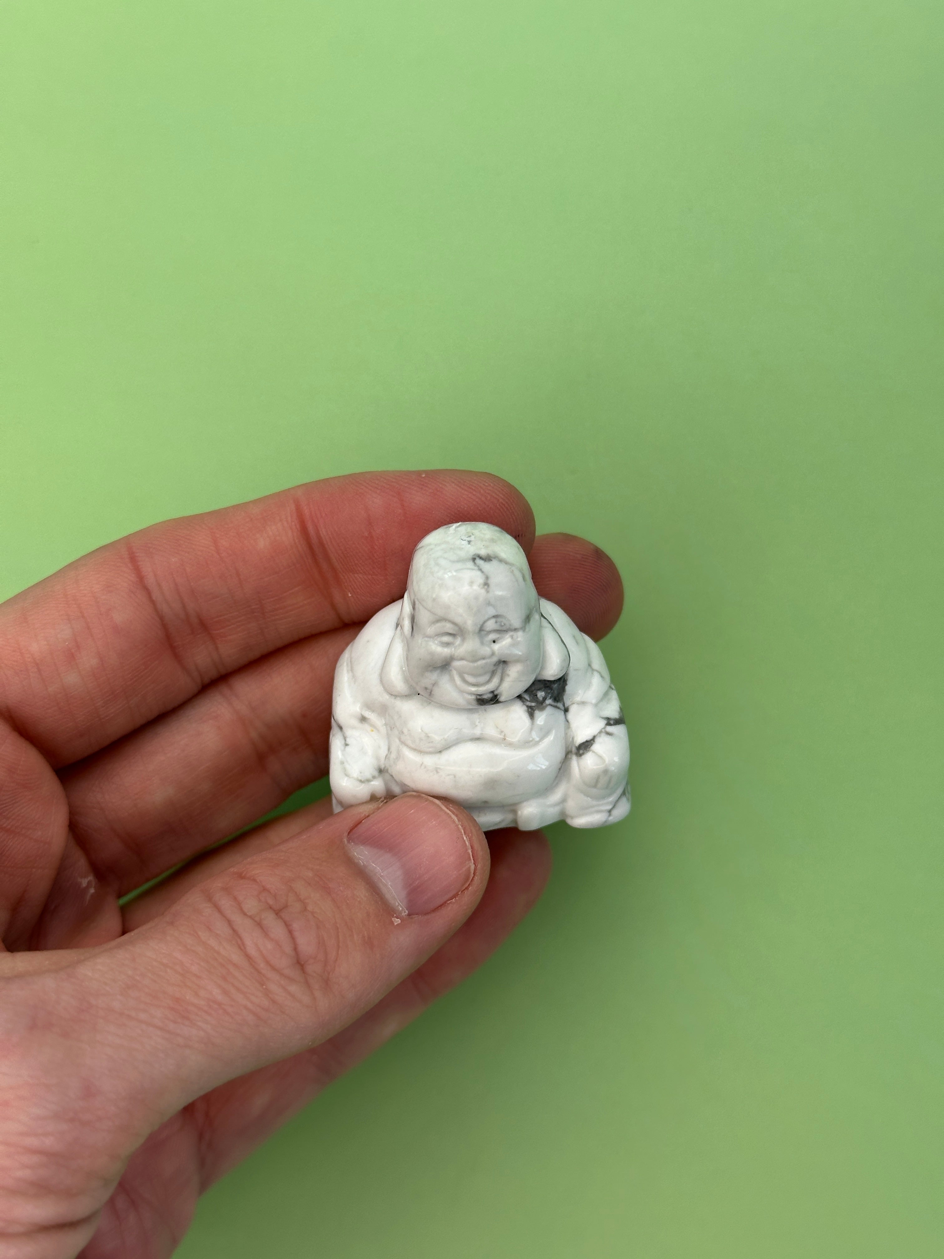 Howlite - Mini buddha