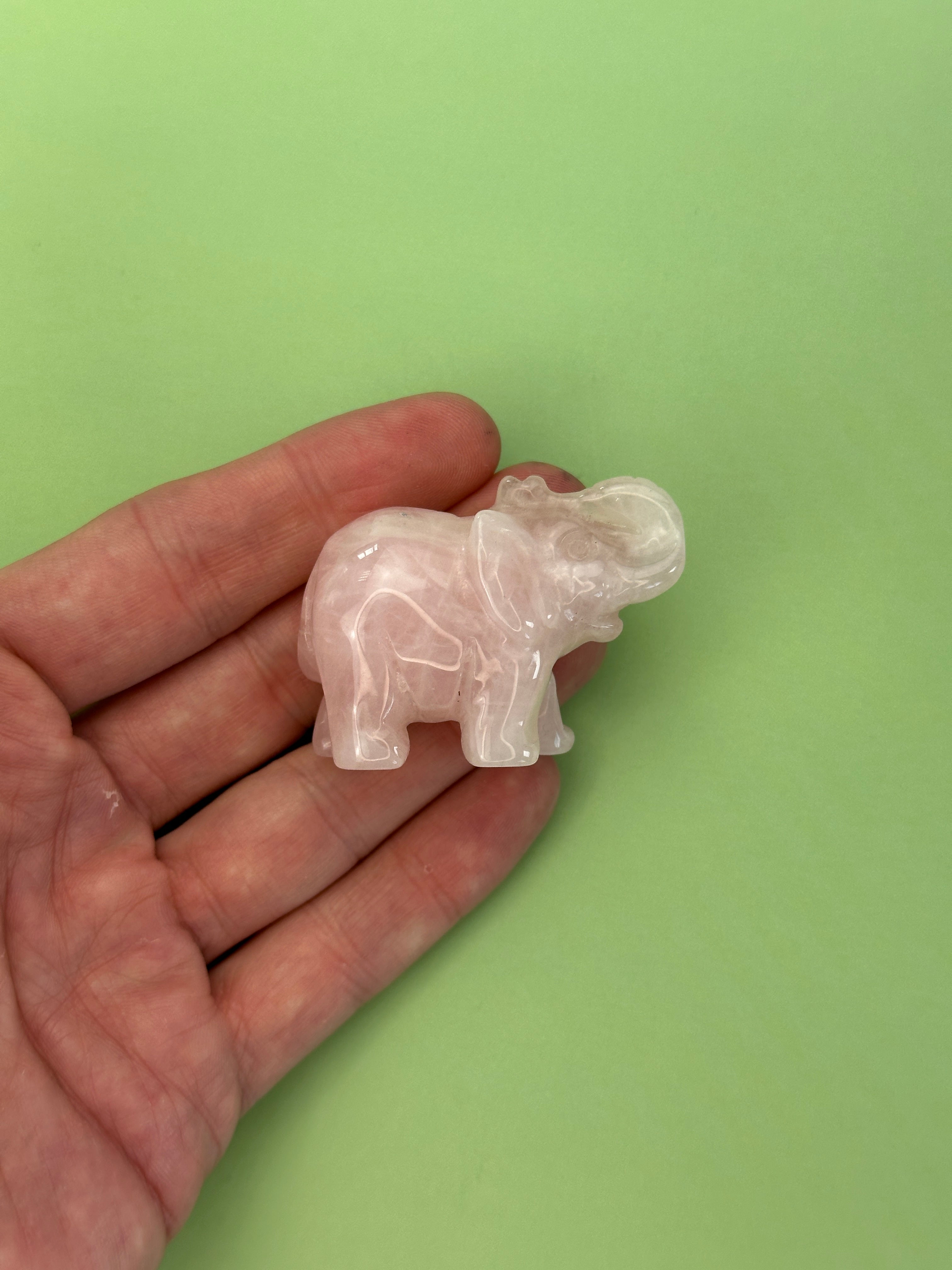 Rose quartz - Elephant