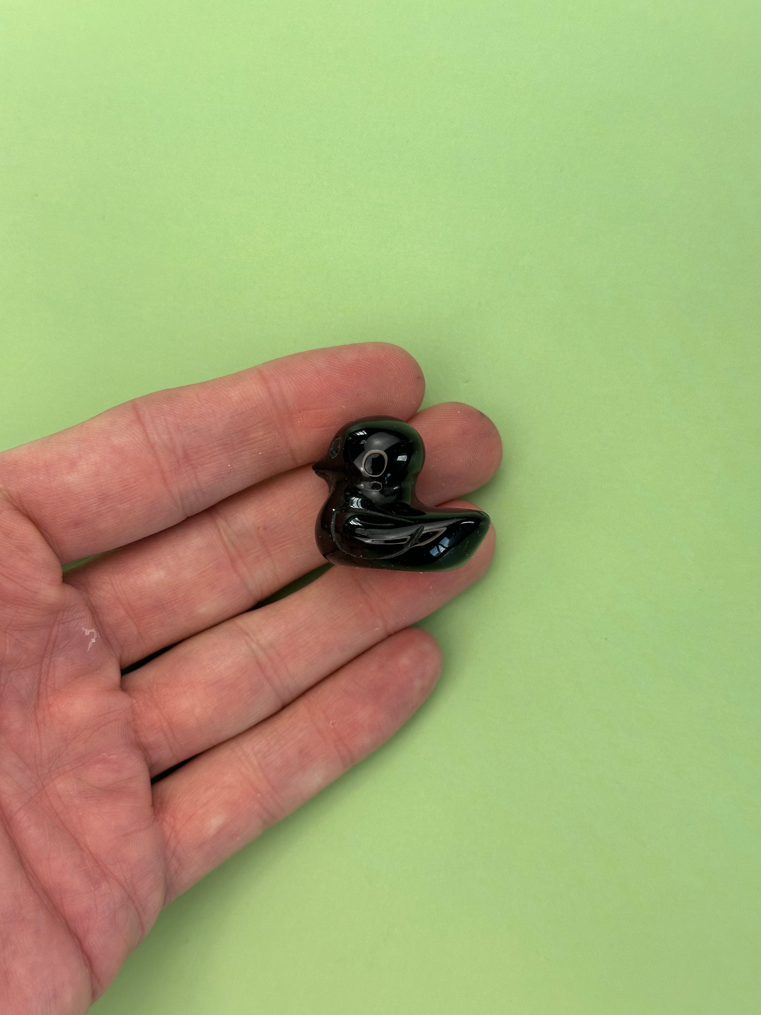 Black obsidian - Duck