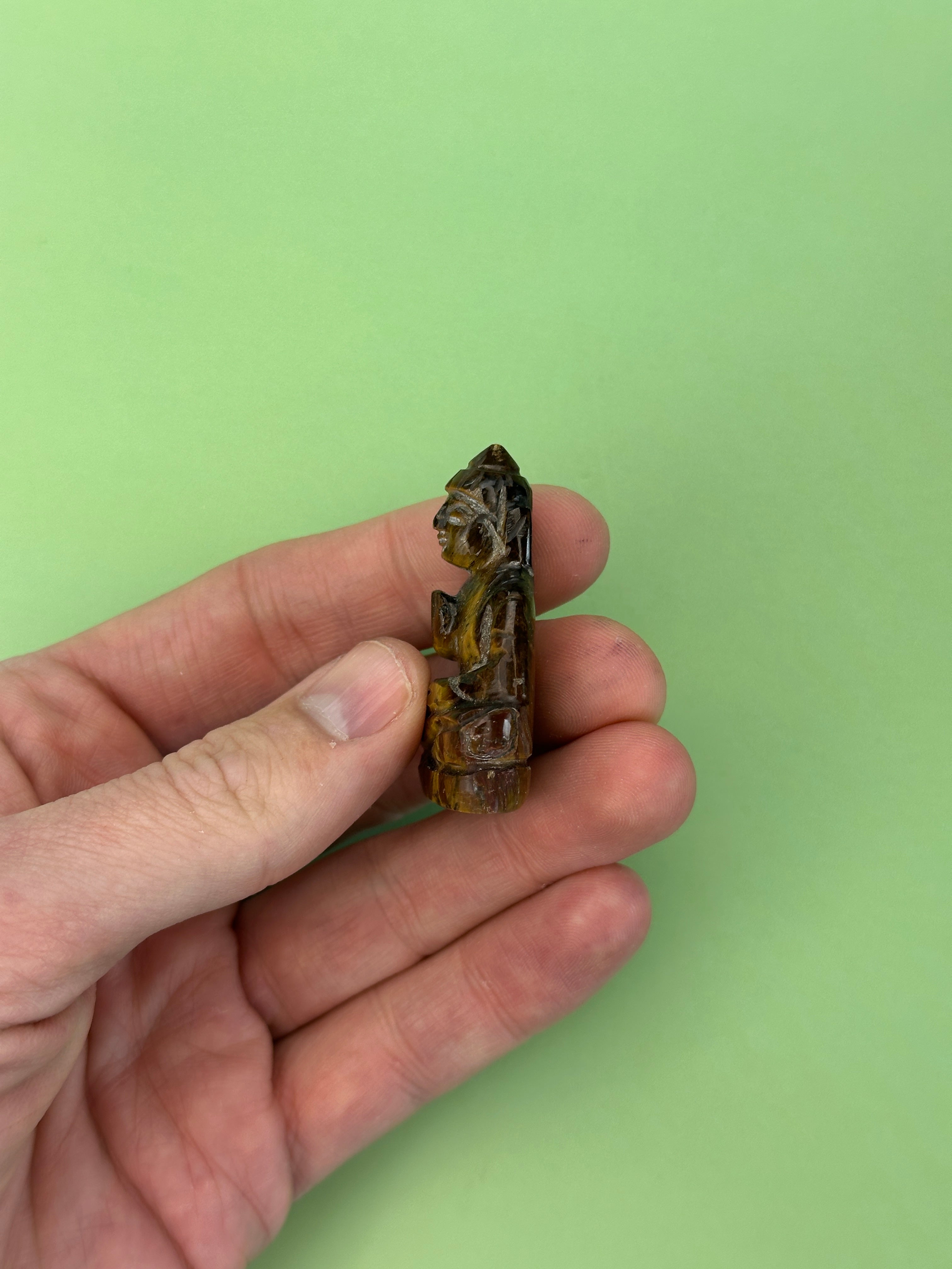 Tigers eye - Quan Yin