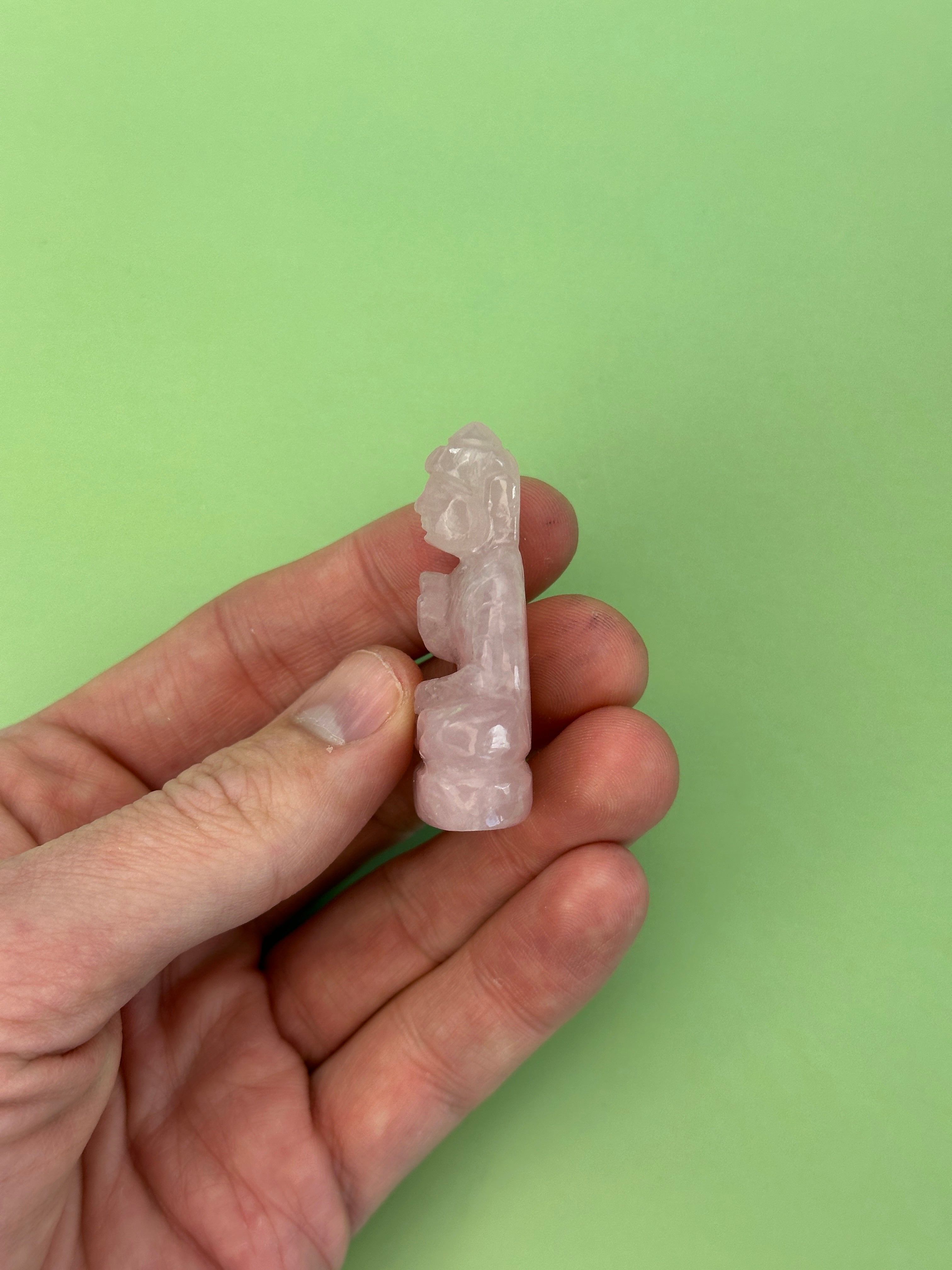 Rose quartz - Quan Yin