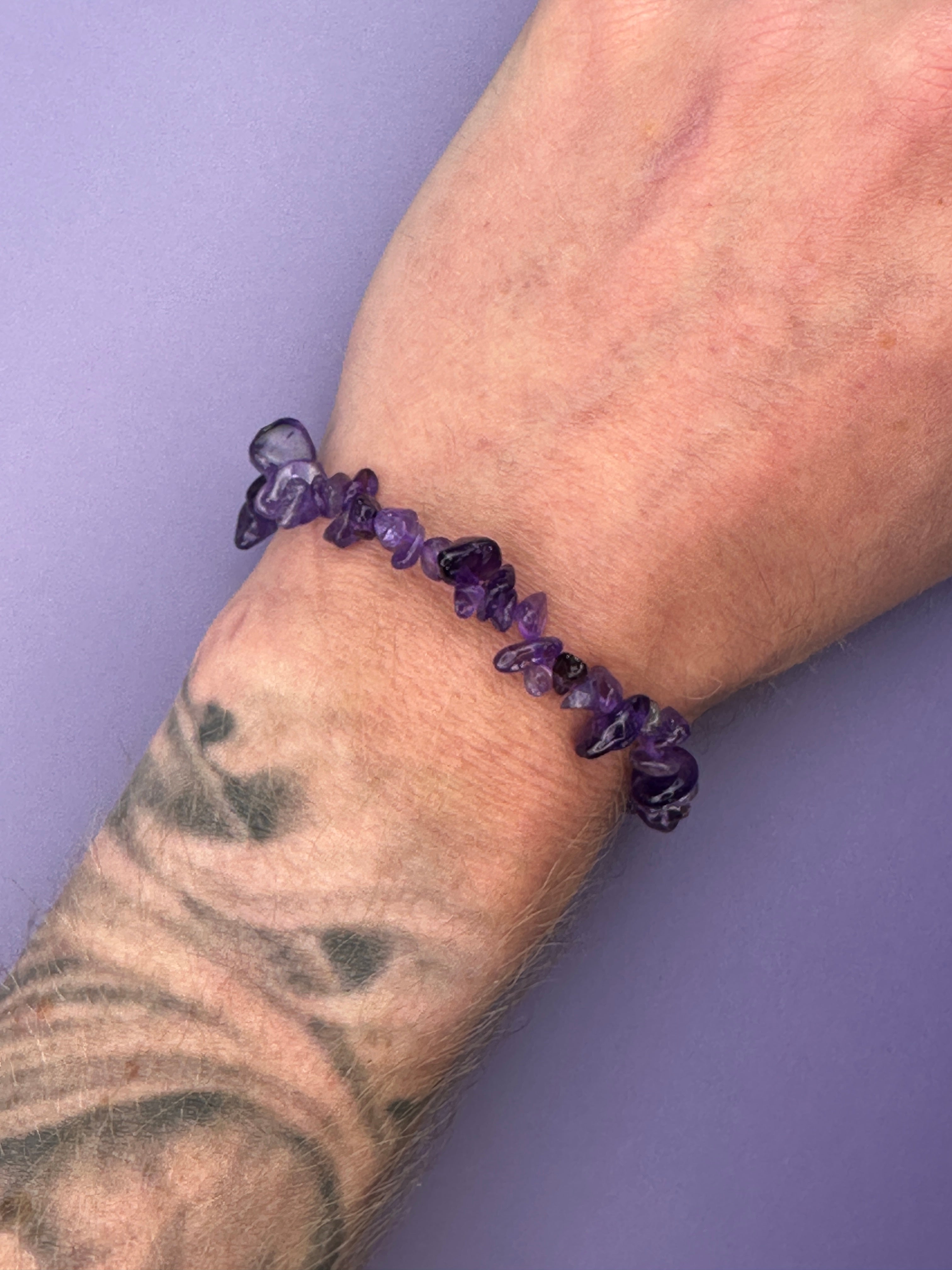 Amethyst - Crystal chip bracelet
