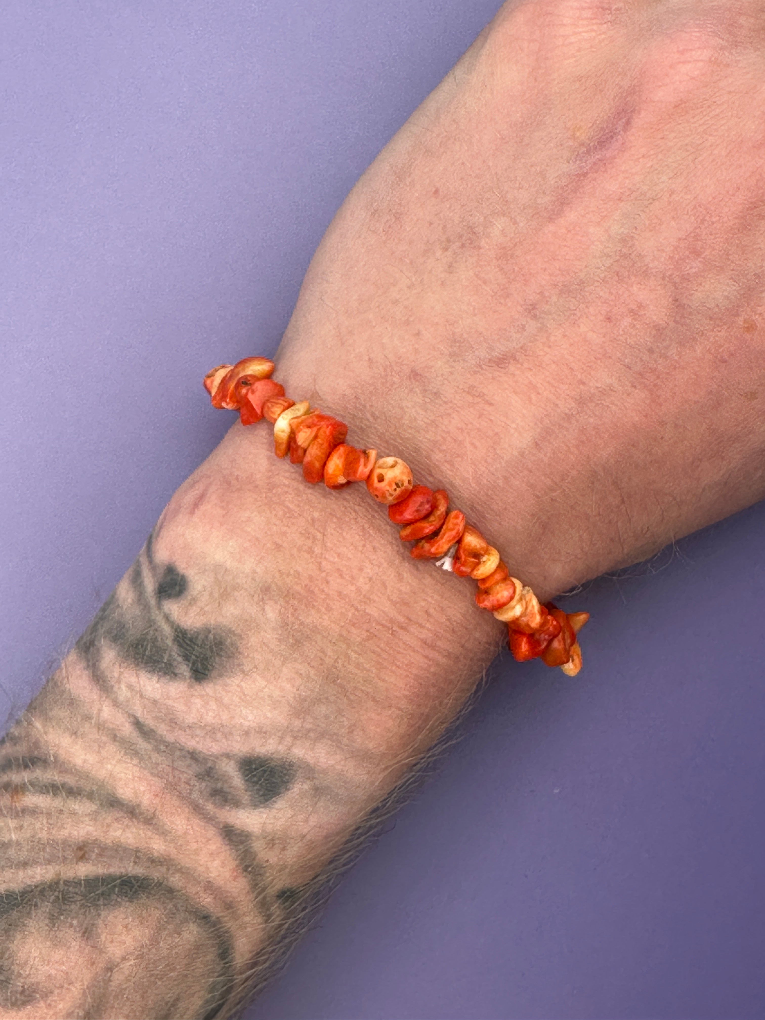 Coralite - Crystal chip bracelet