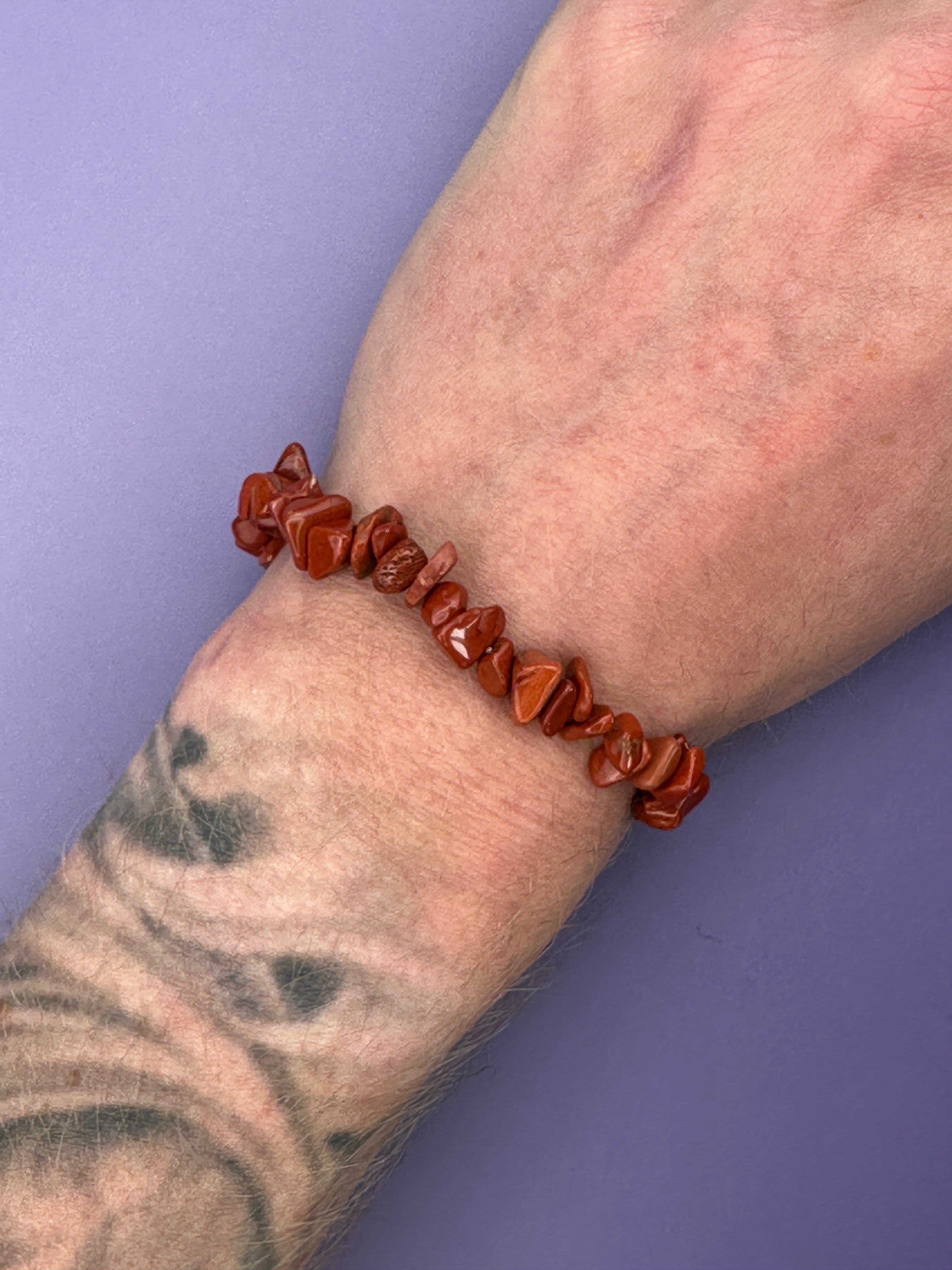 Red jasper - Crystal chip bracelet
