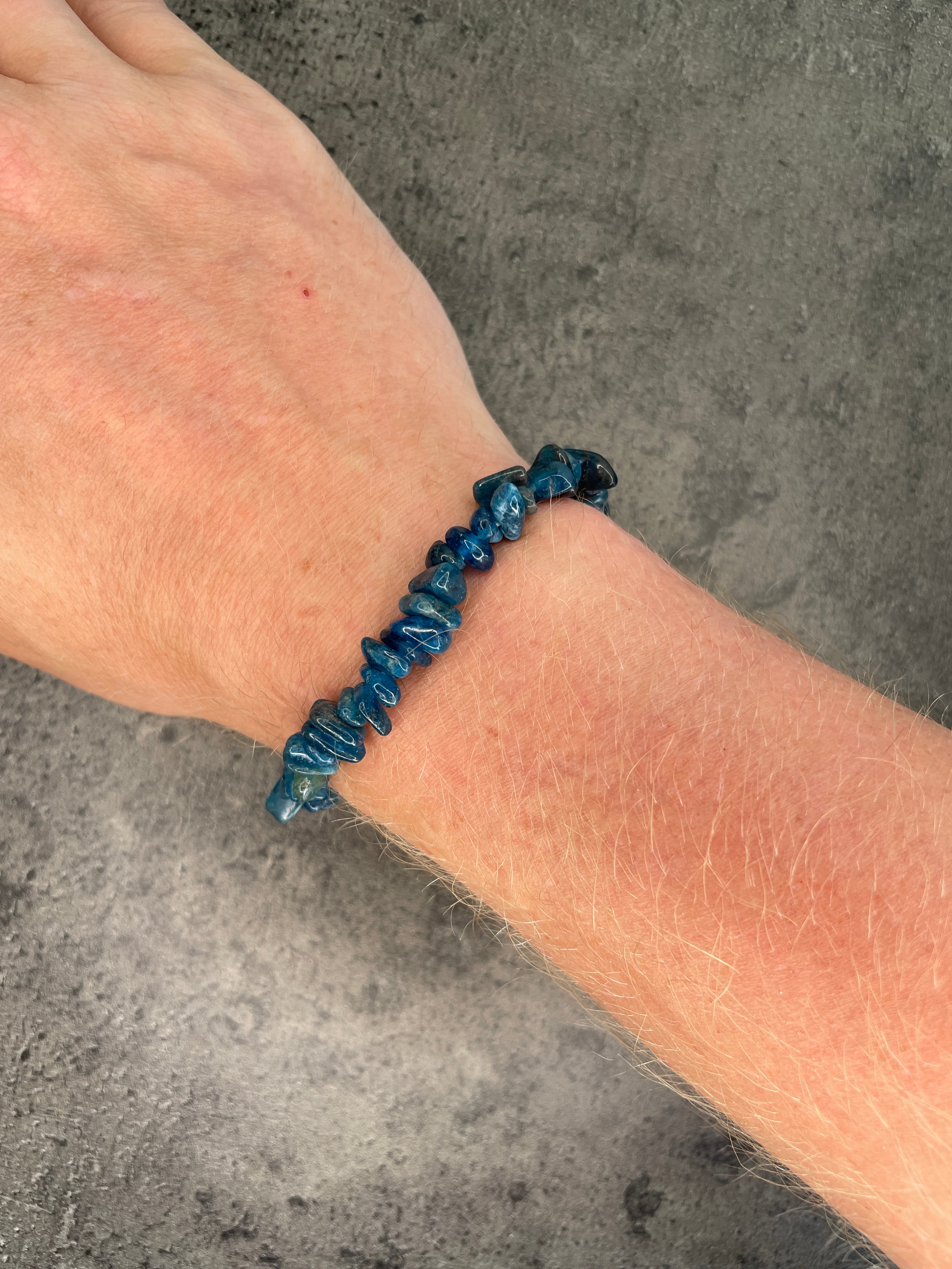 Apatite - Crystal chip bracelet