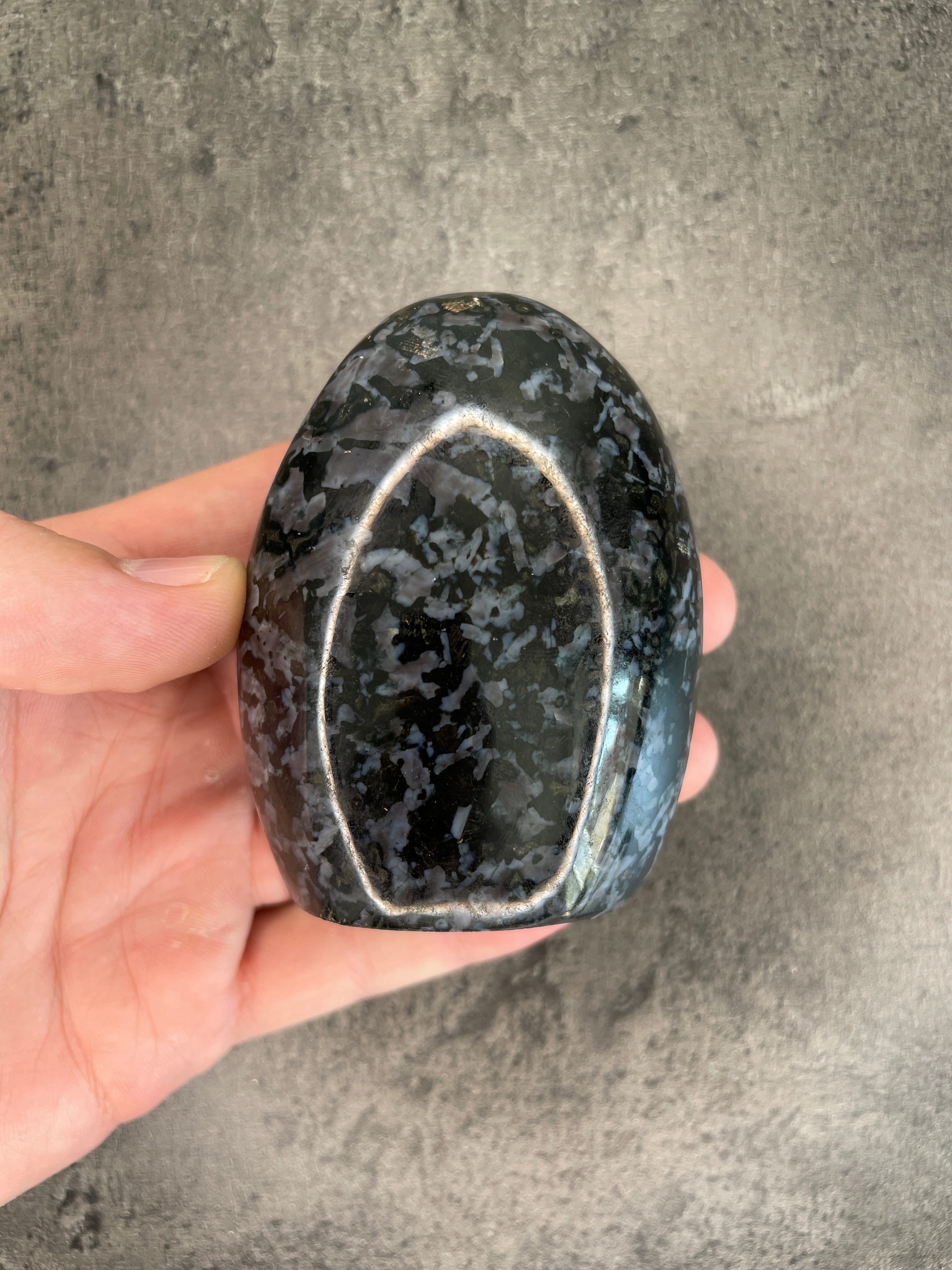 Indigo gabbro - Free form