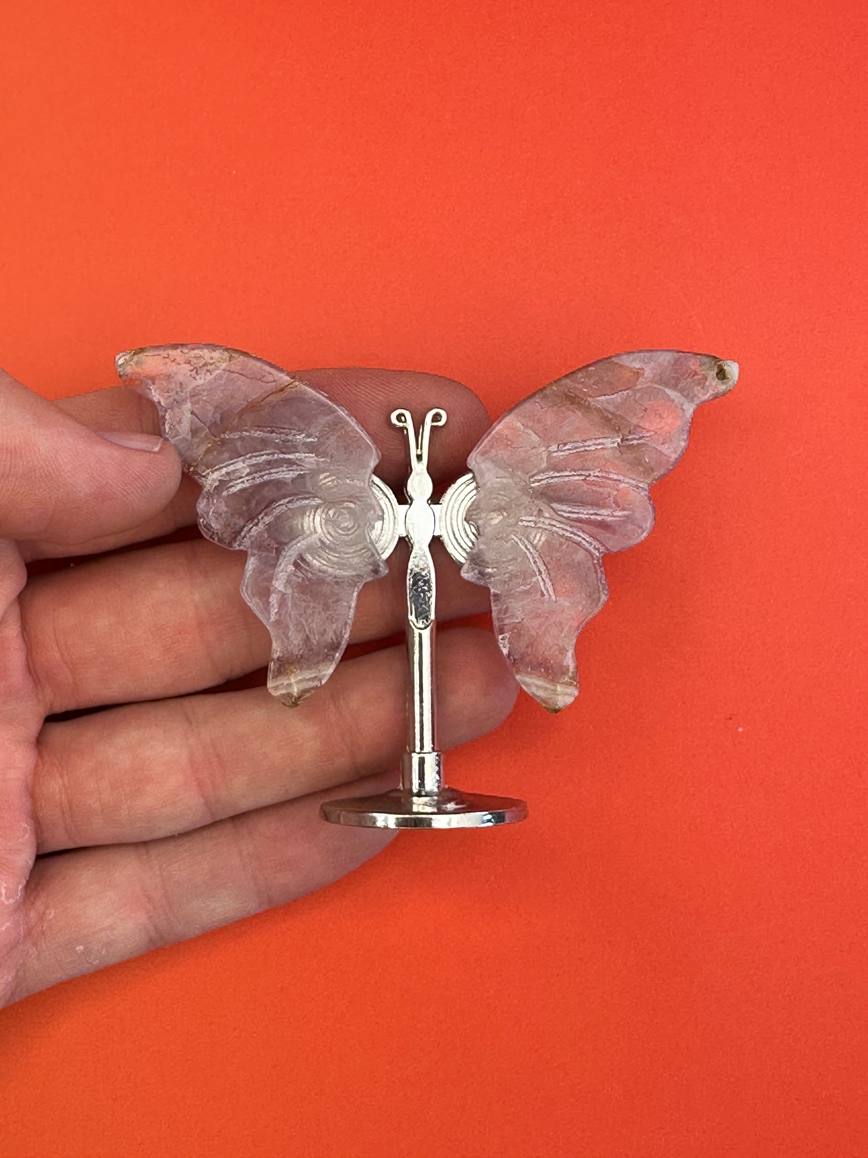Amethyst - Butterfly on stand