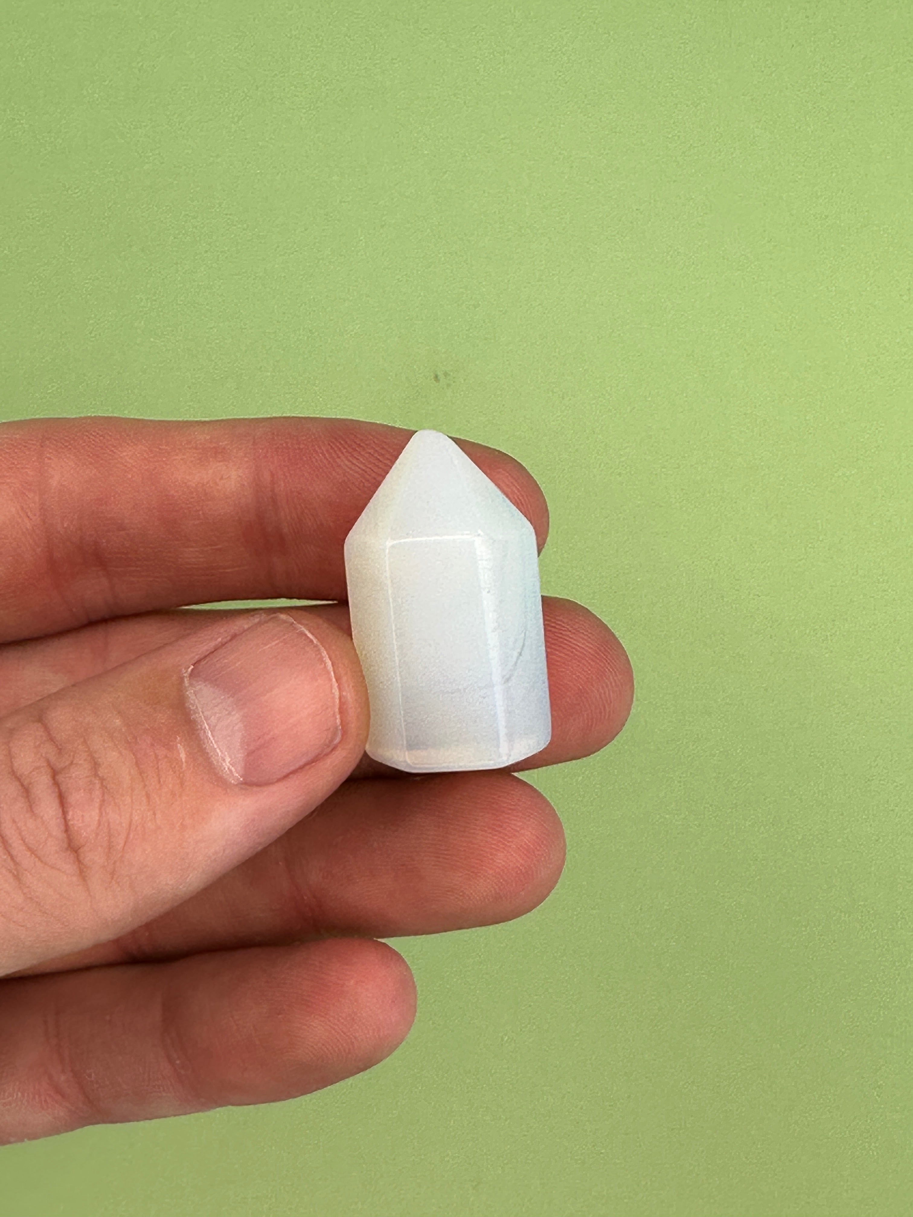 Opalite - Mini tower