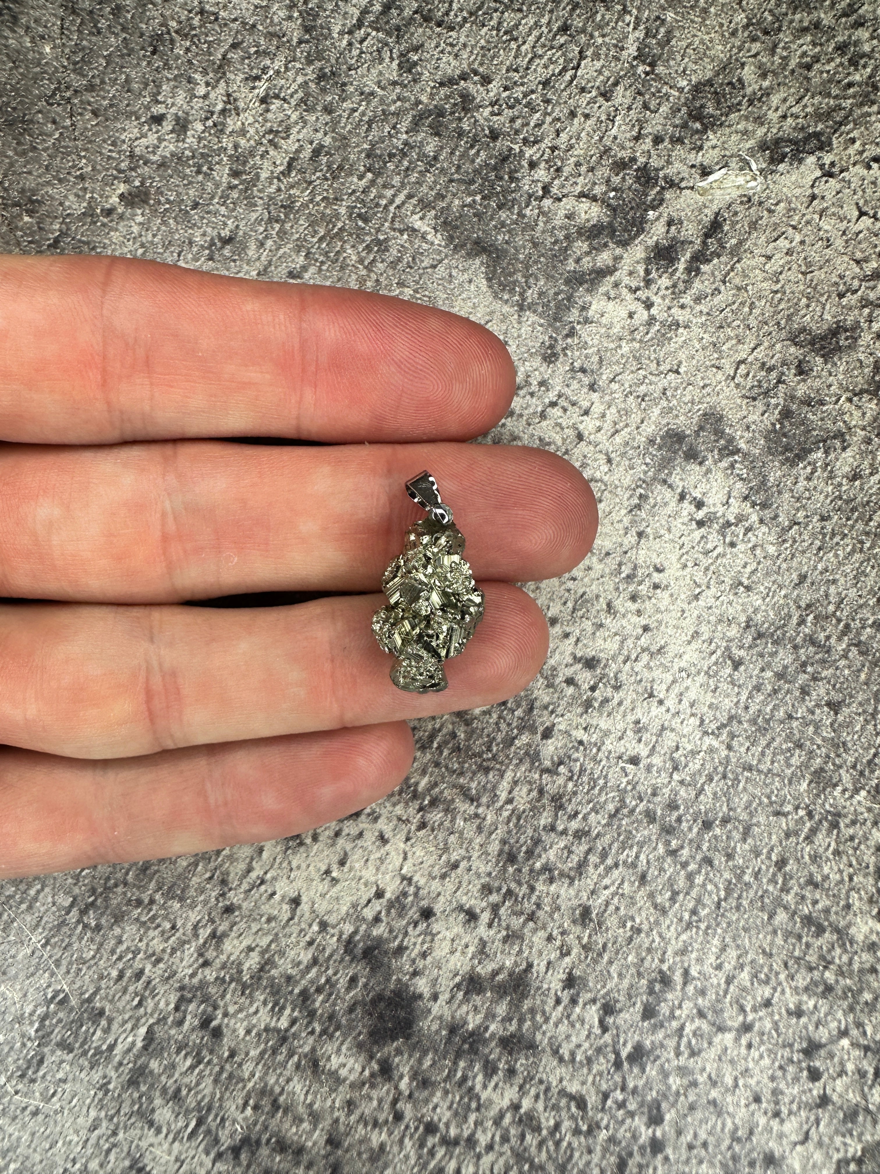 Mini rough pendant - Pyrite