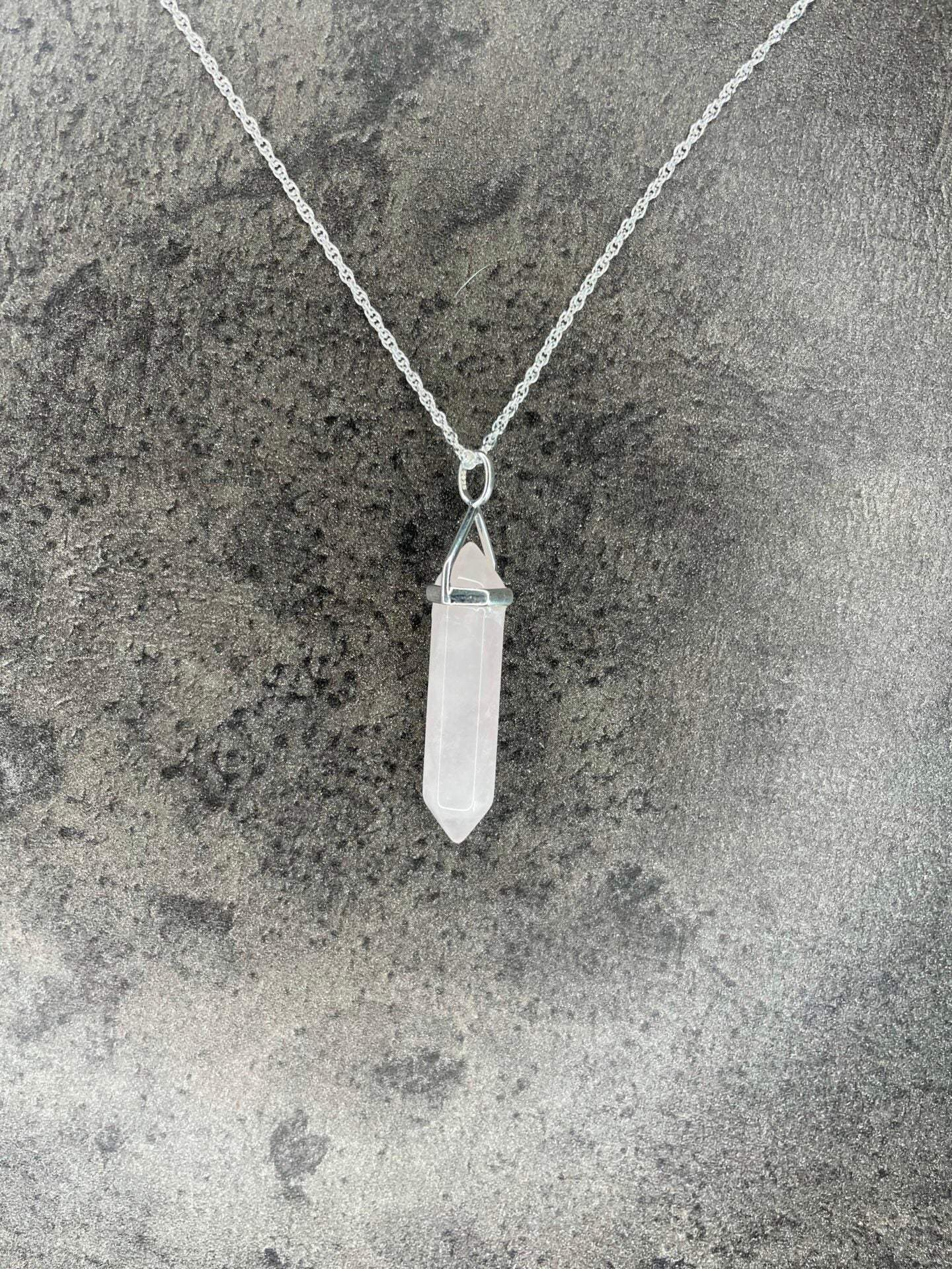 Love pendant - Rose quartz (sterling silver)