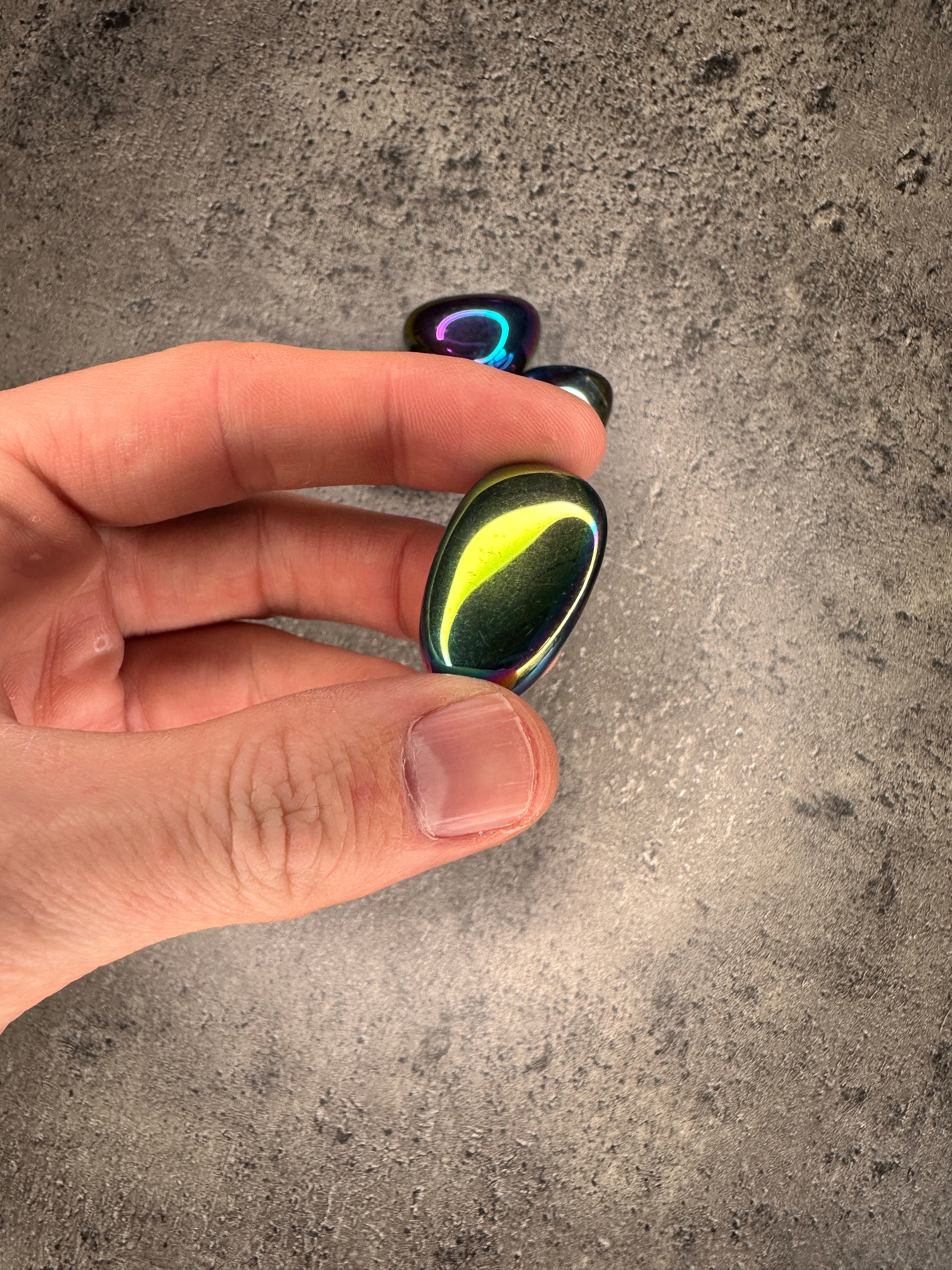 Titanium aura quartz - Tumblestone