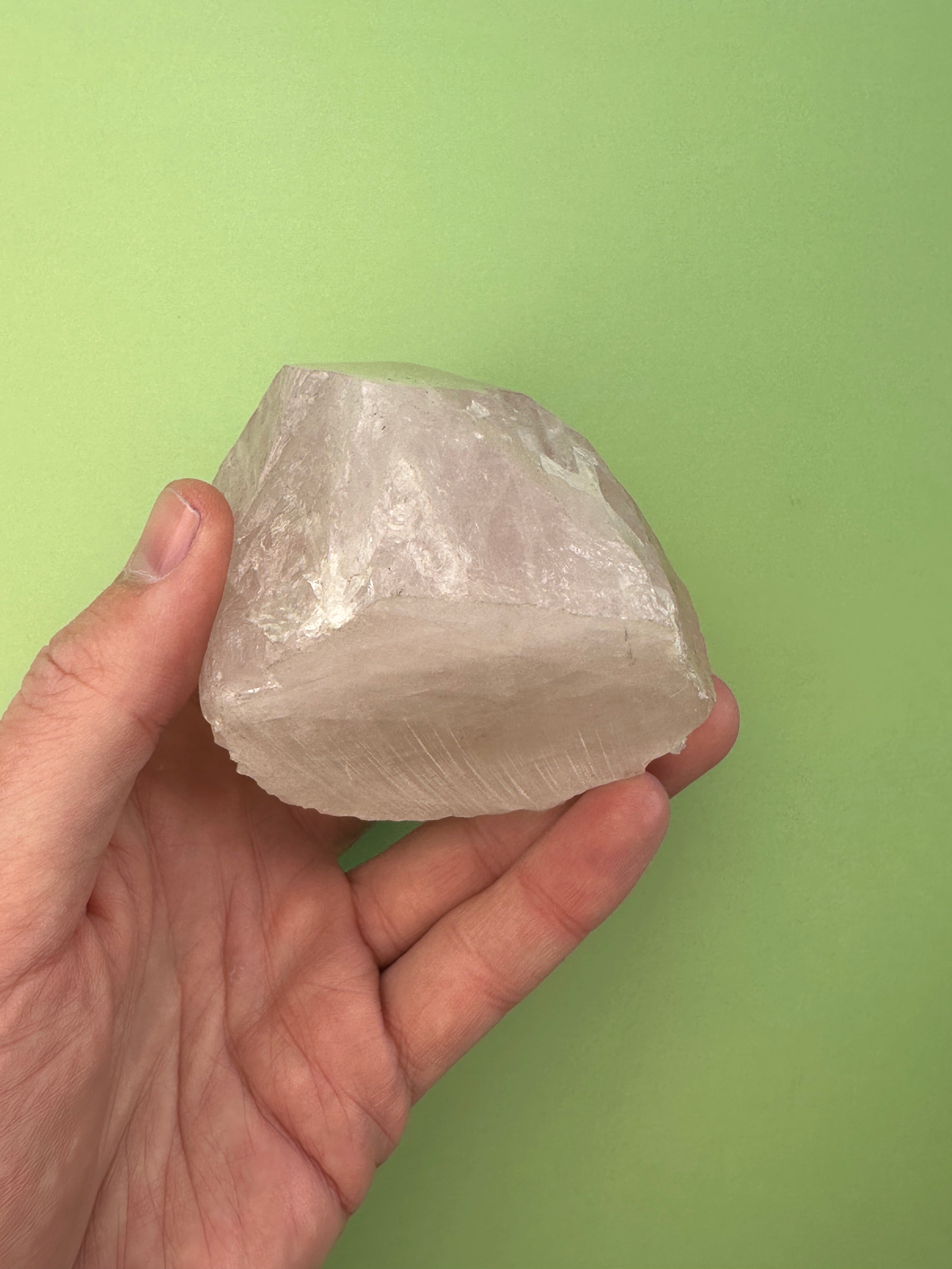 Rose quartz - Rough cut point